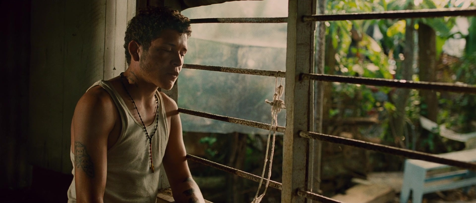 Sin nombre (2009), wide, 2.35:1 — film still