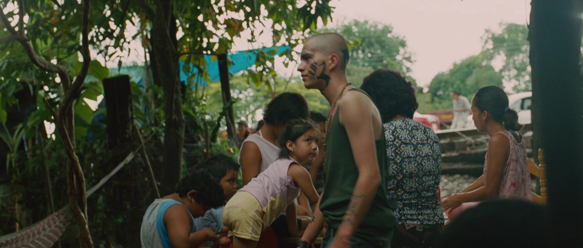 Sin nombre (2009), wide, 2.35:1 — film still
