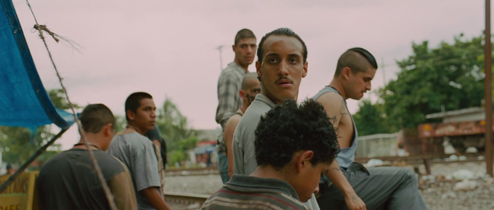 Sin nombre (2009), wide, 2.35:1 — film still