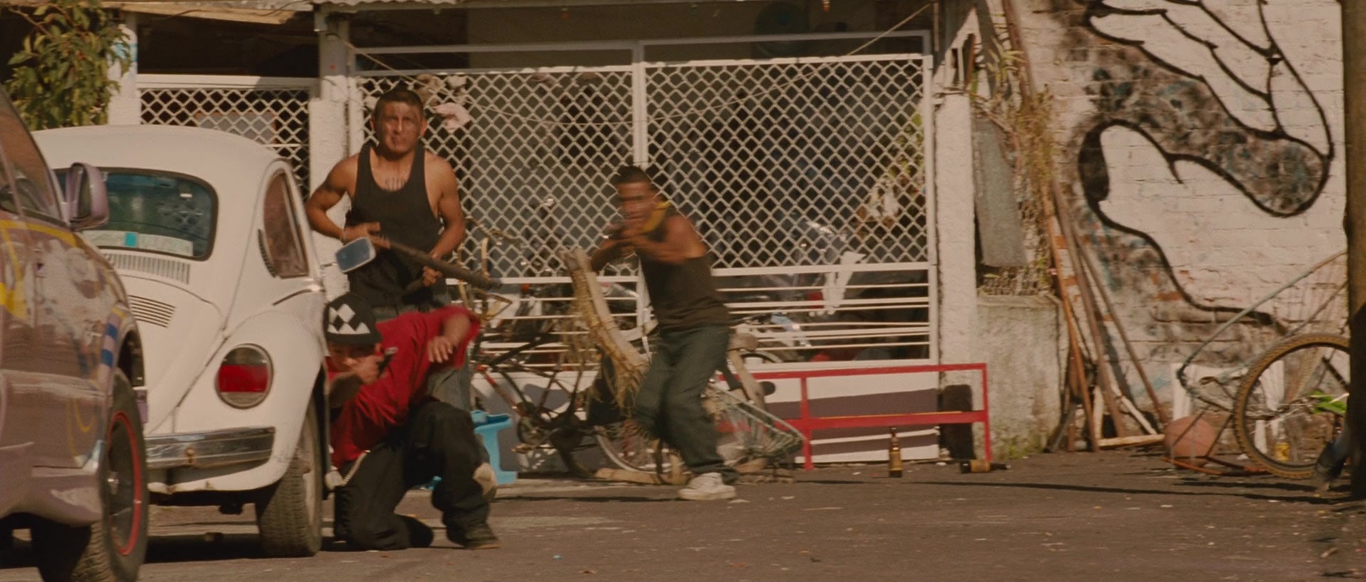 Sin nombre (2009), wide, 2.35:1 — film still