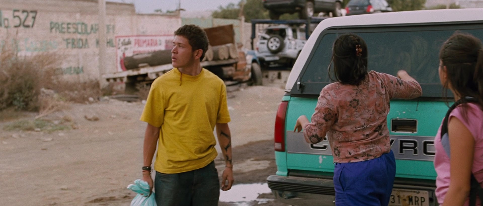Sin nombre (2009), wide, 2.35:1 — film still