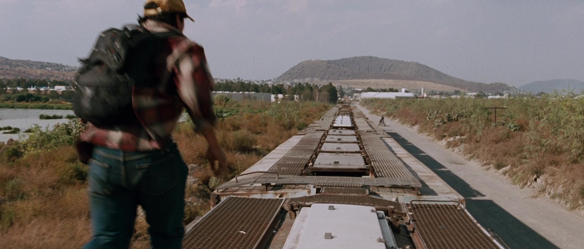 Sin nombre (2009), wide, 2.35:1 — film still