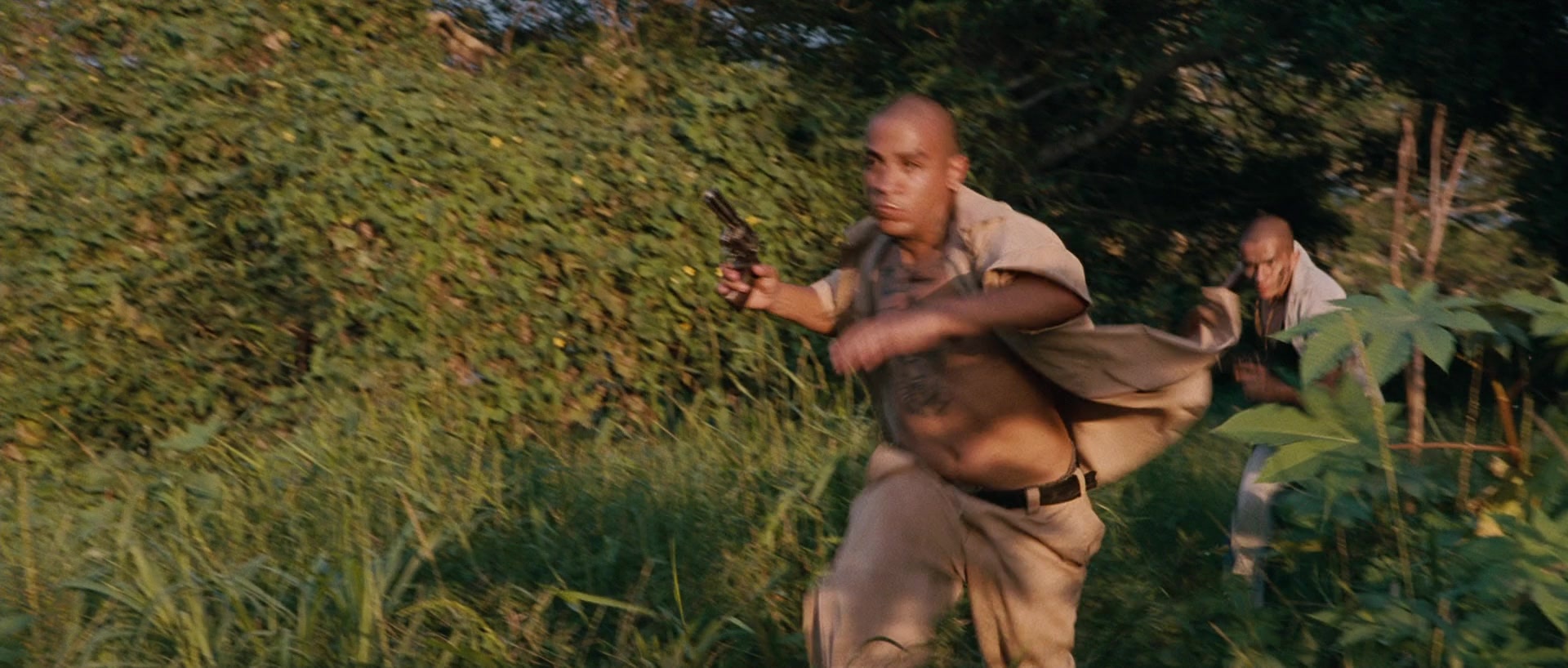 Sin nombre (2009), wide, 2.35:1 — film still