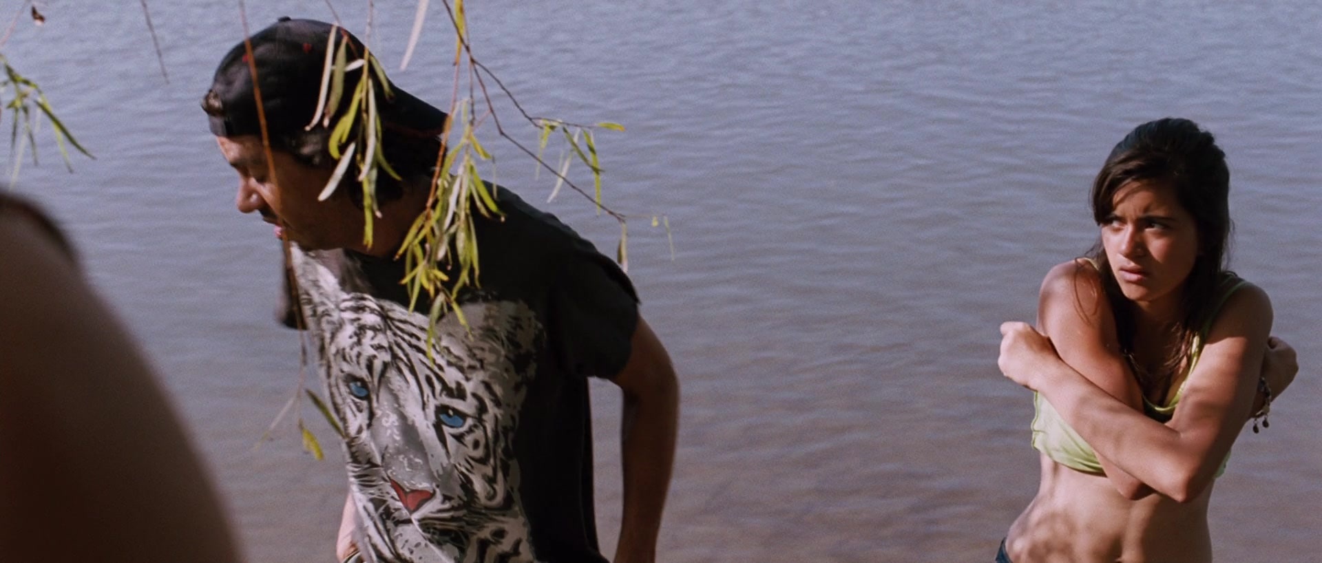 Sin nombre (2009), wide, 2.35:1 — film still