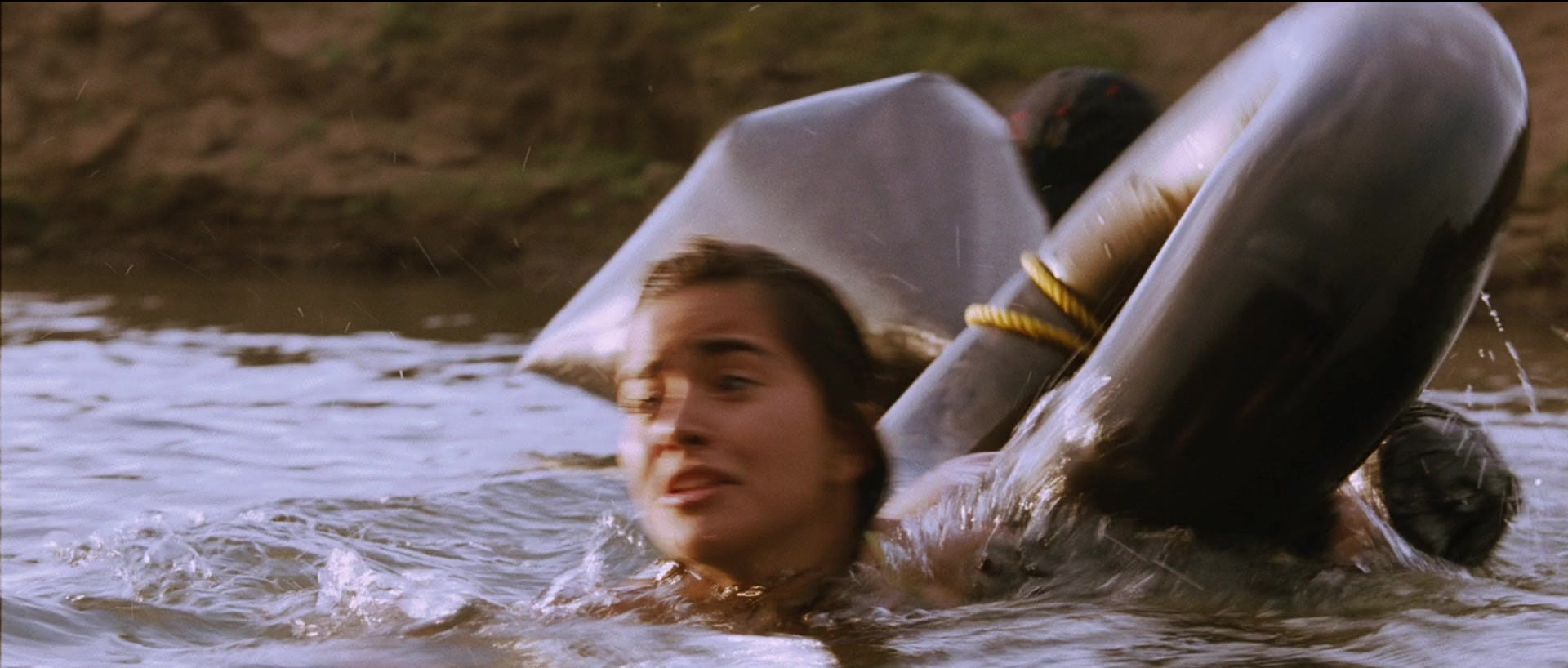 Sin nombre (2009), medium, 2.35:1 — film still