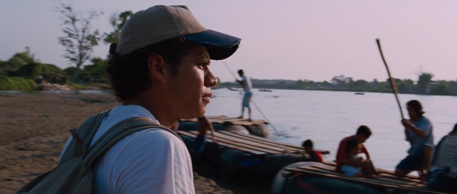 Sin nombre (2009), wide, 2.35:1 — film still