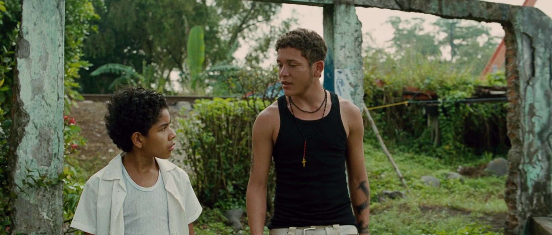 Sin nombre (2009), wide, 2.35:1 — film still