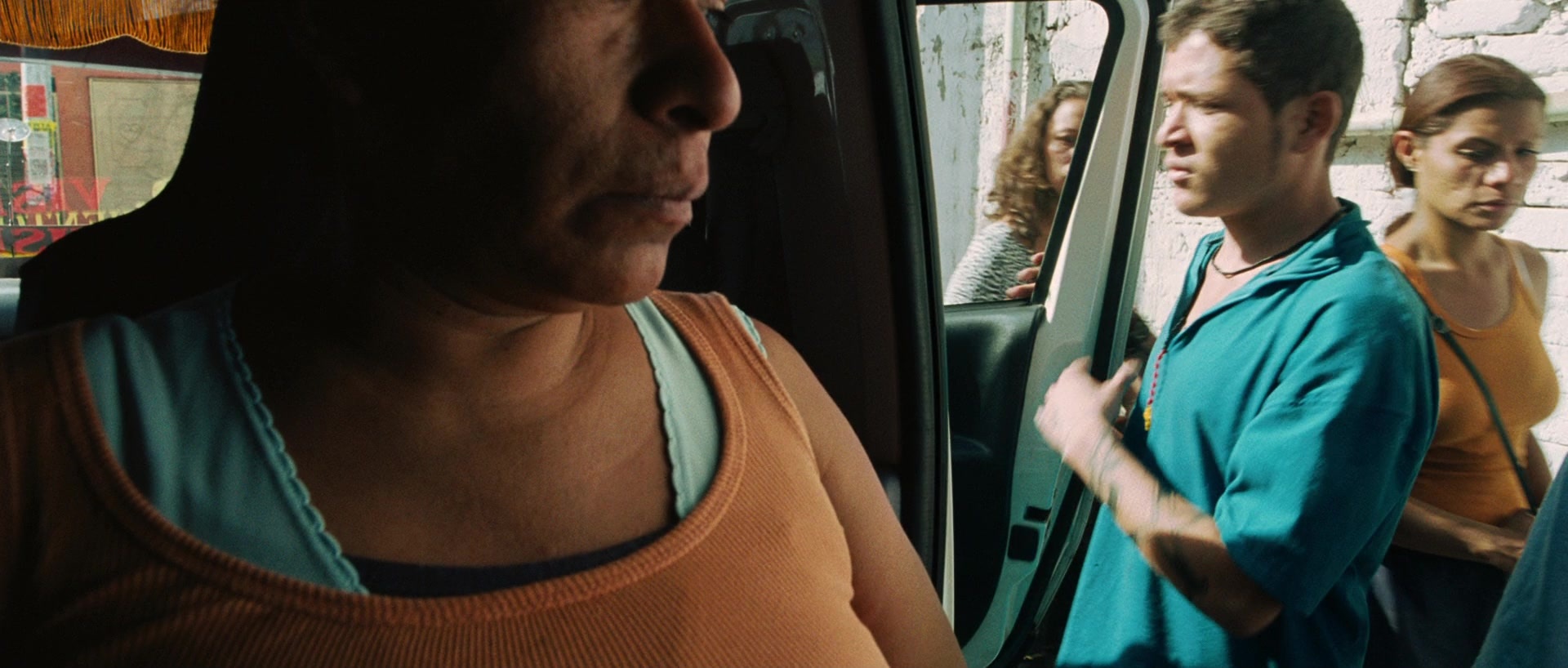 Sin nombre (2009), wide, 2.35:1 — film still
