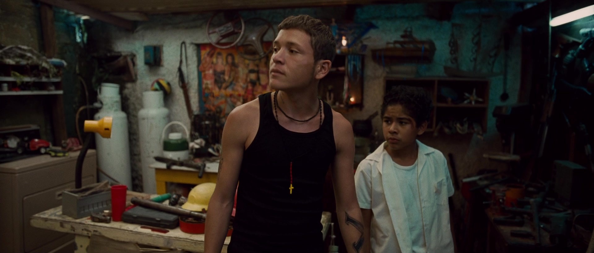 Sin nombre (2009), wide, 2.35:1 — film still