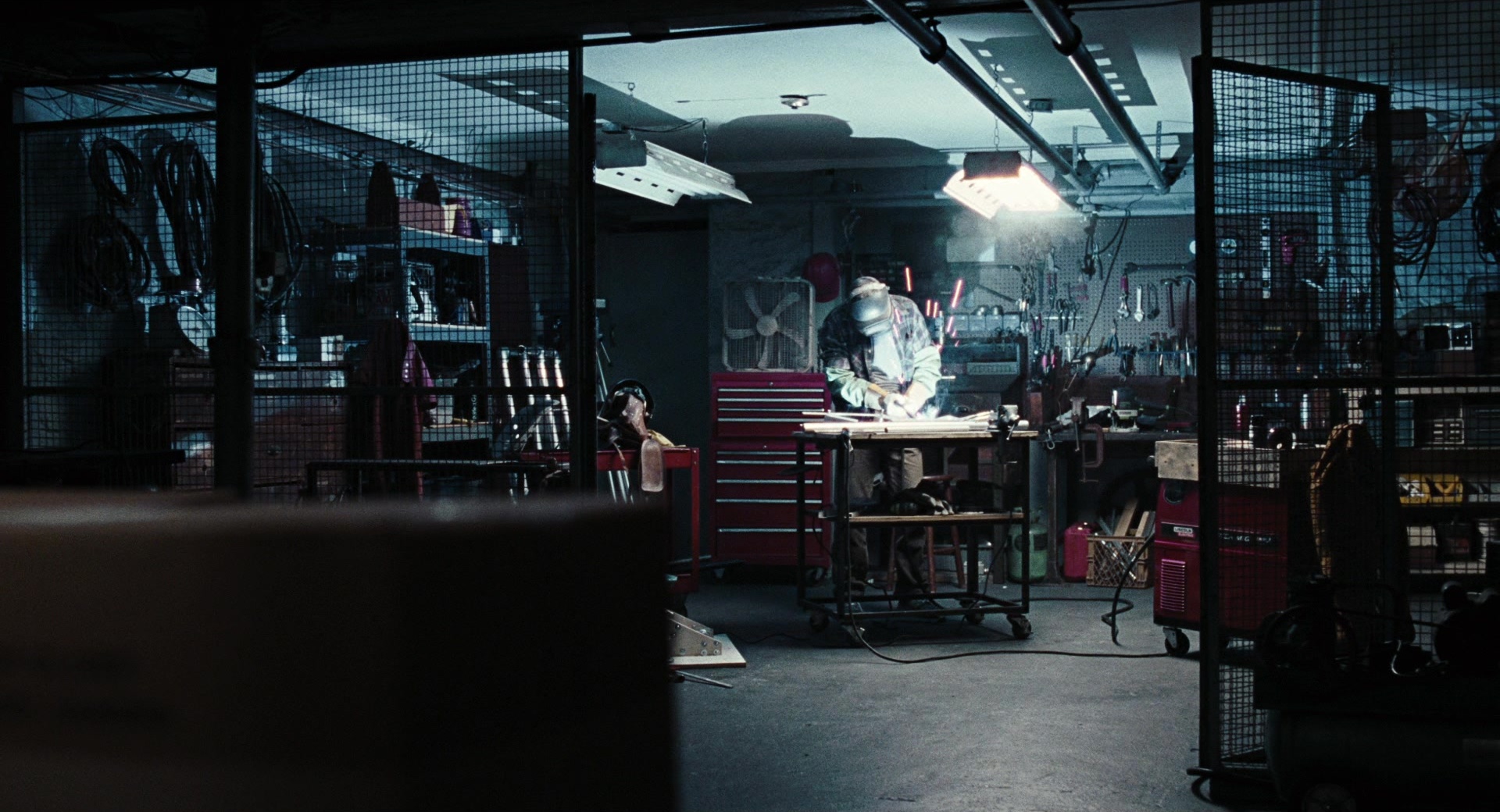 Burn After Reading (2008), wide, 1.85:1 — film still