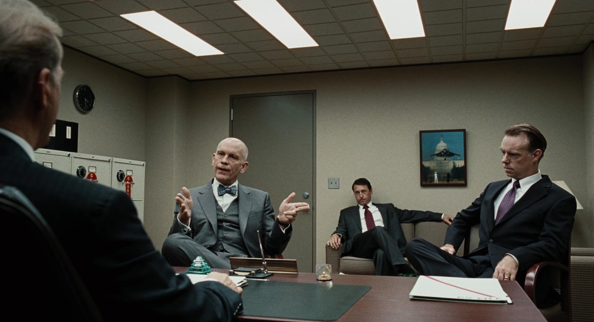 Burn After Reading (2008), wide, 1.85:1 — film still