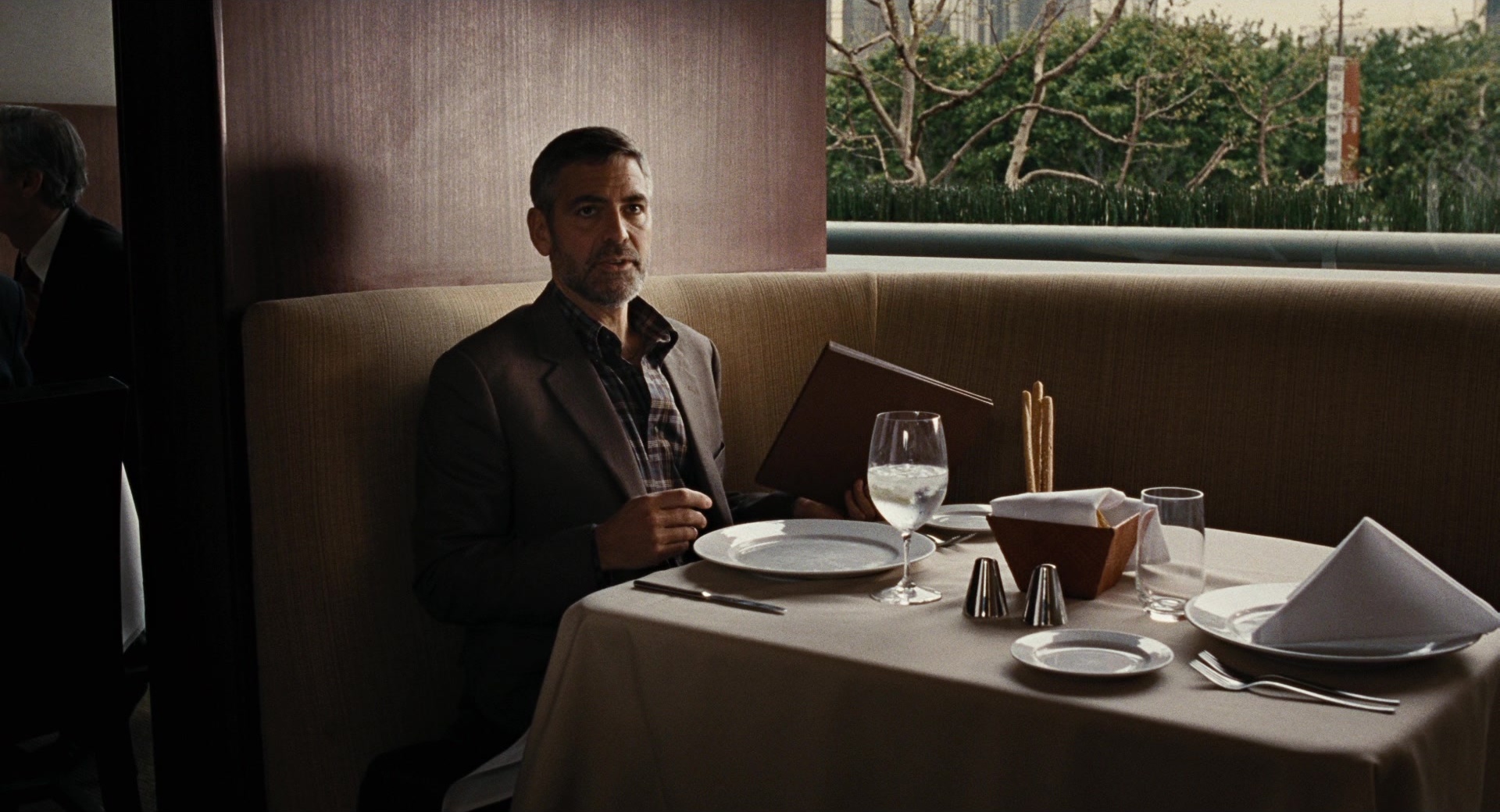 Burn After Reading (2008), wide, 1.85:1 — film still