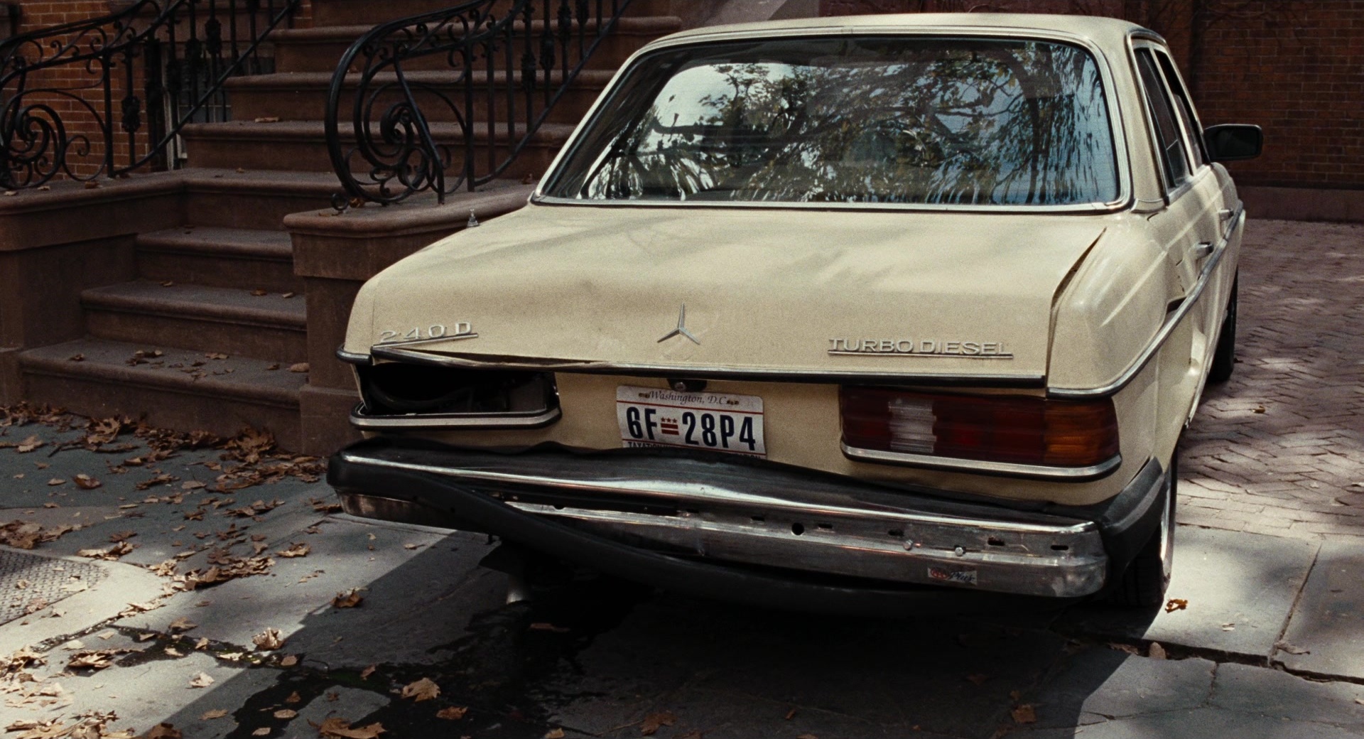 Burn After Reading (2008), wide, 1.85:1 — film still