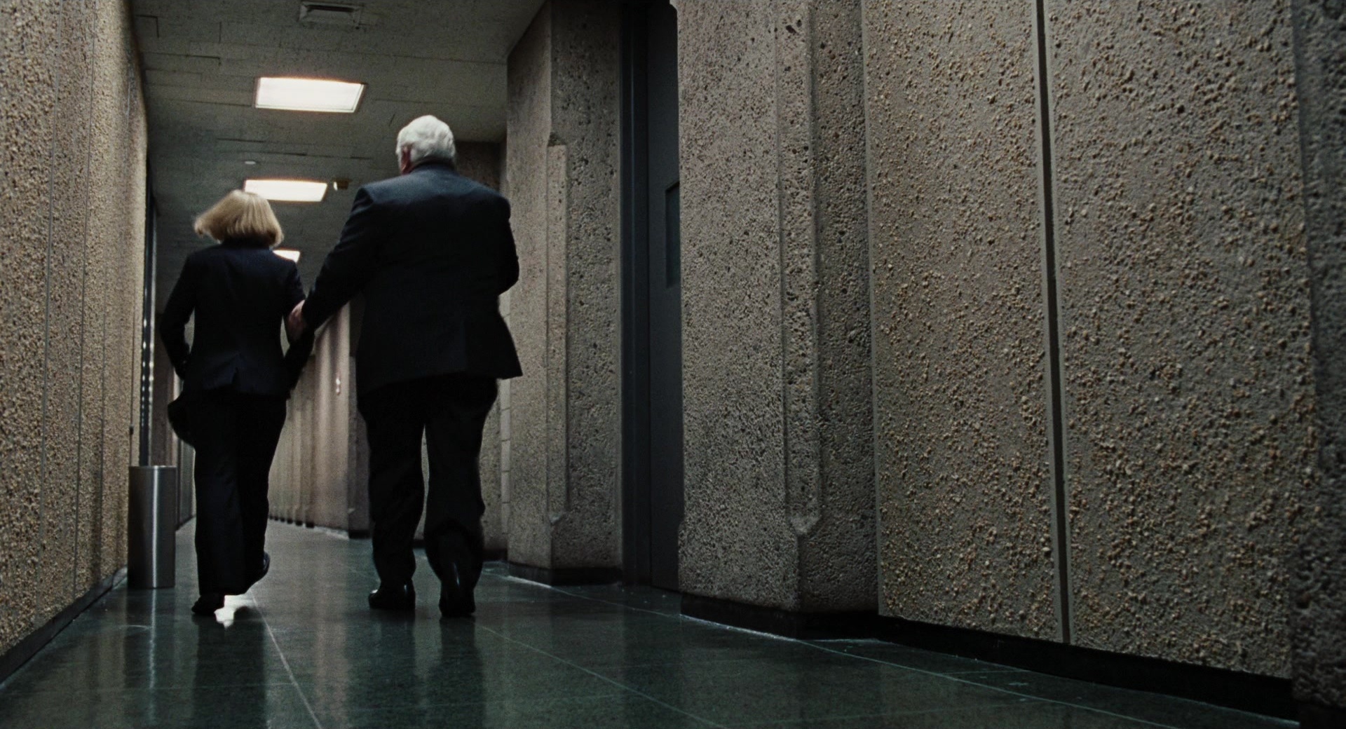Burn After Reading (2008), medium, 1.85:1 — film still