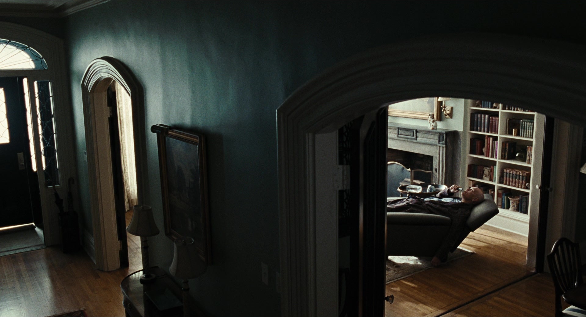 Burn After Reading (2008), wide, 1.85:1 — film still