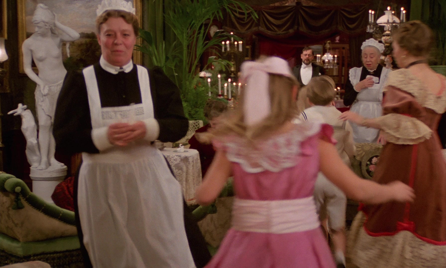 Fanny och Alexander (1982), wide, 1.66:1 — film still