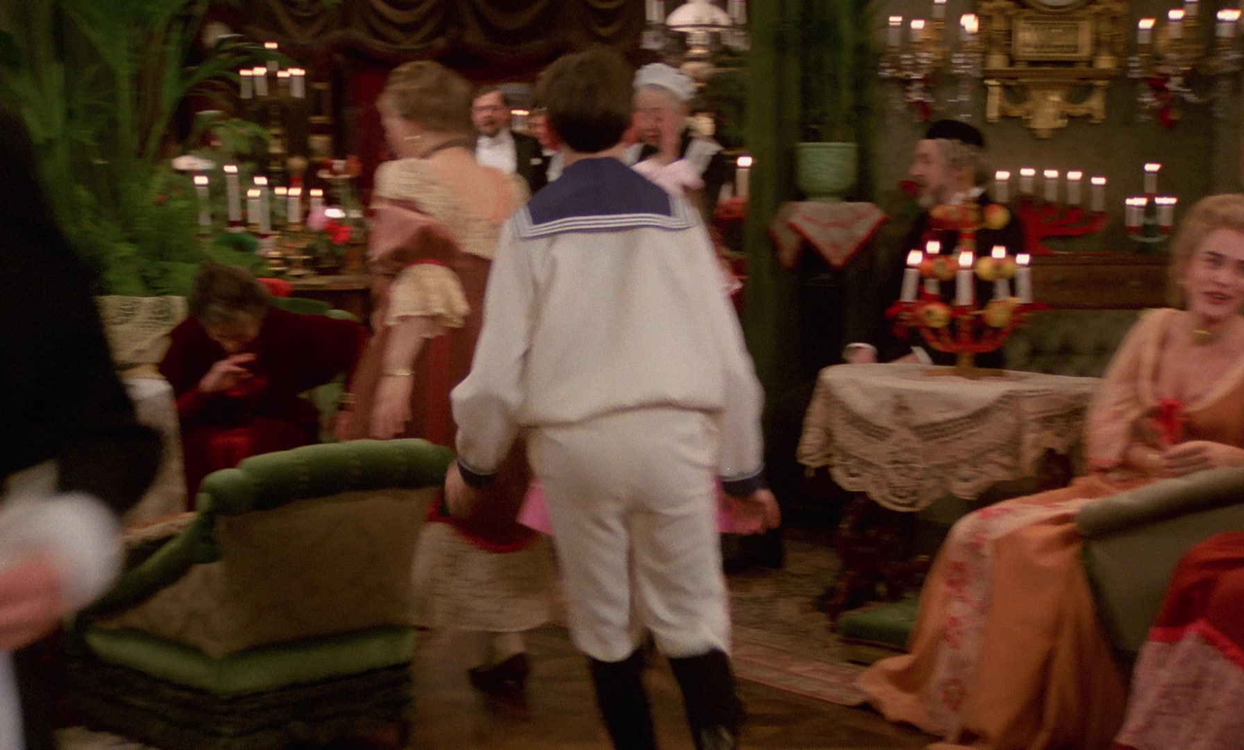 Fanny och Alexander (1982), wide, 1.66:1 — film still