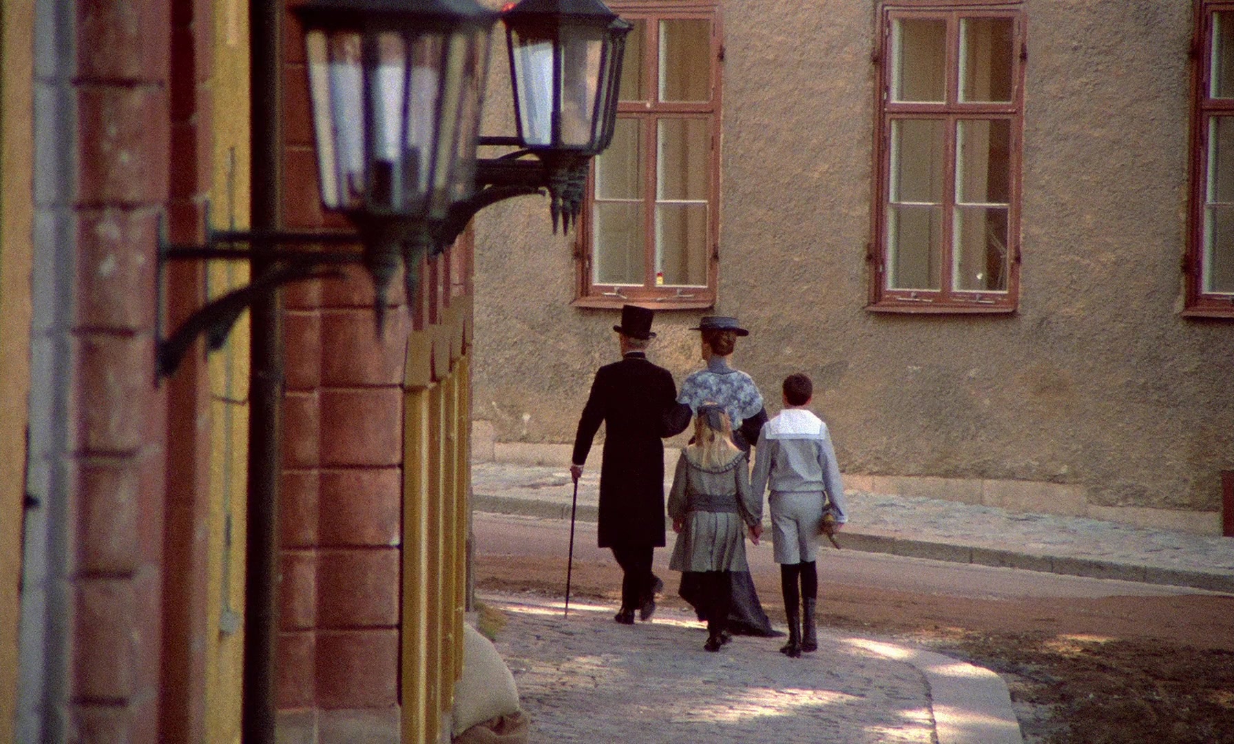 Fanny och Alexander (1982), wide, 1.66:1 — film still