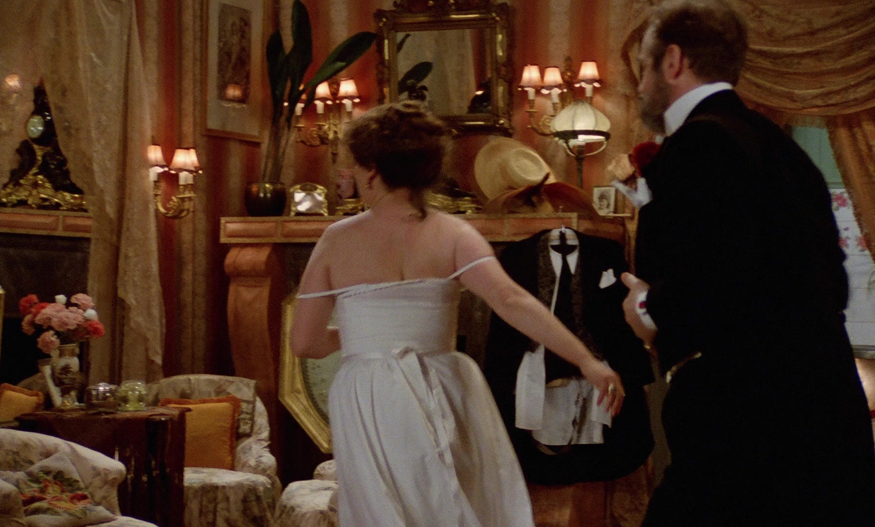 Fanny och Alexander (1982), wide, 1.66:1 — film still