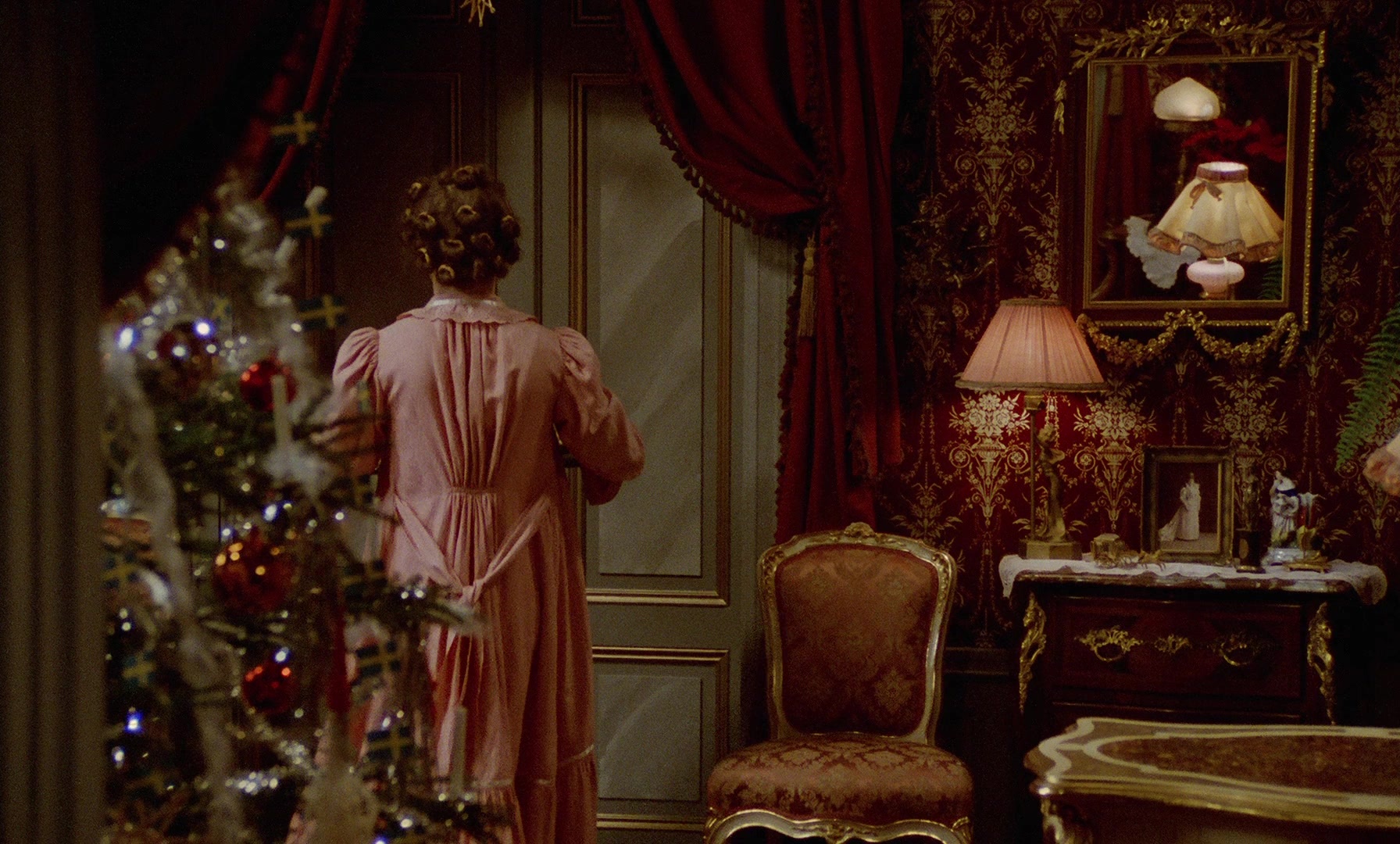 Fanny och Alexander (1982), wide, 1.66:1 — film still