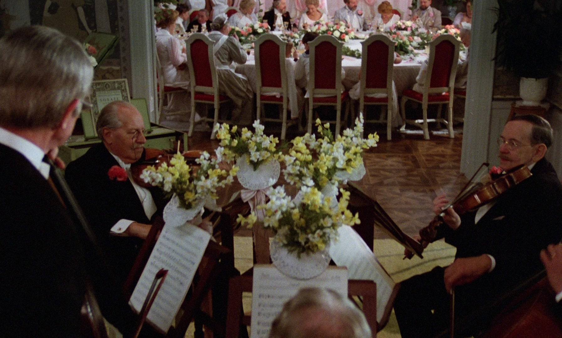 Fanny och Alexander (1982), wide, 1.66:1 — film still