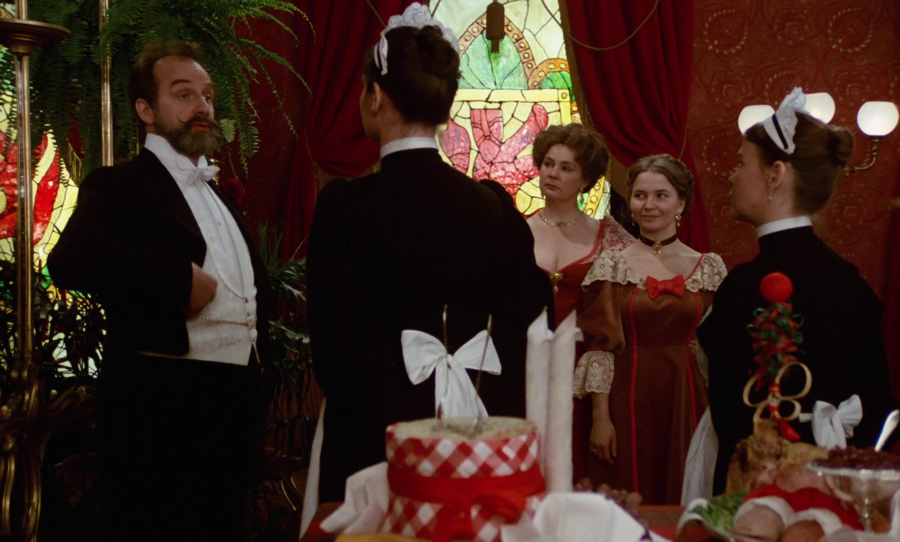 Fanny och Alexander (1982), wide, 1.66:1 — film still