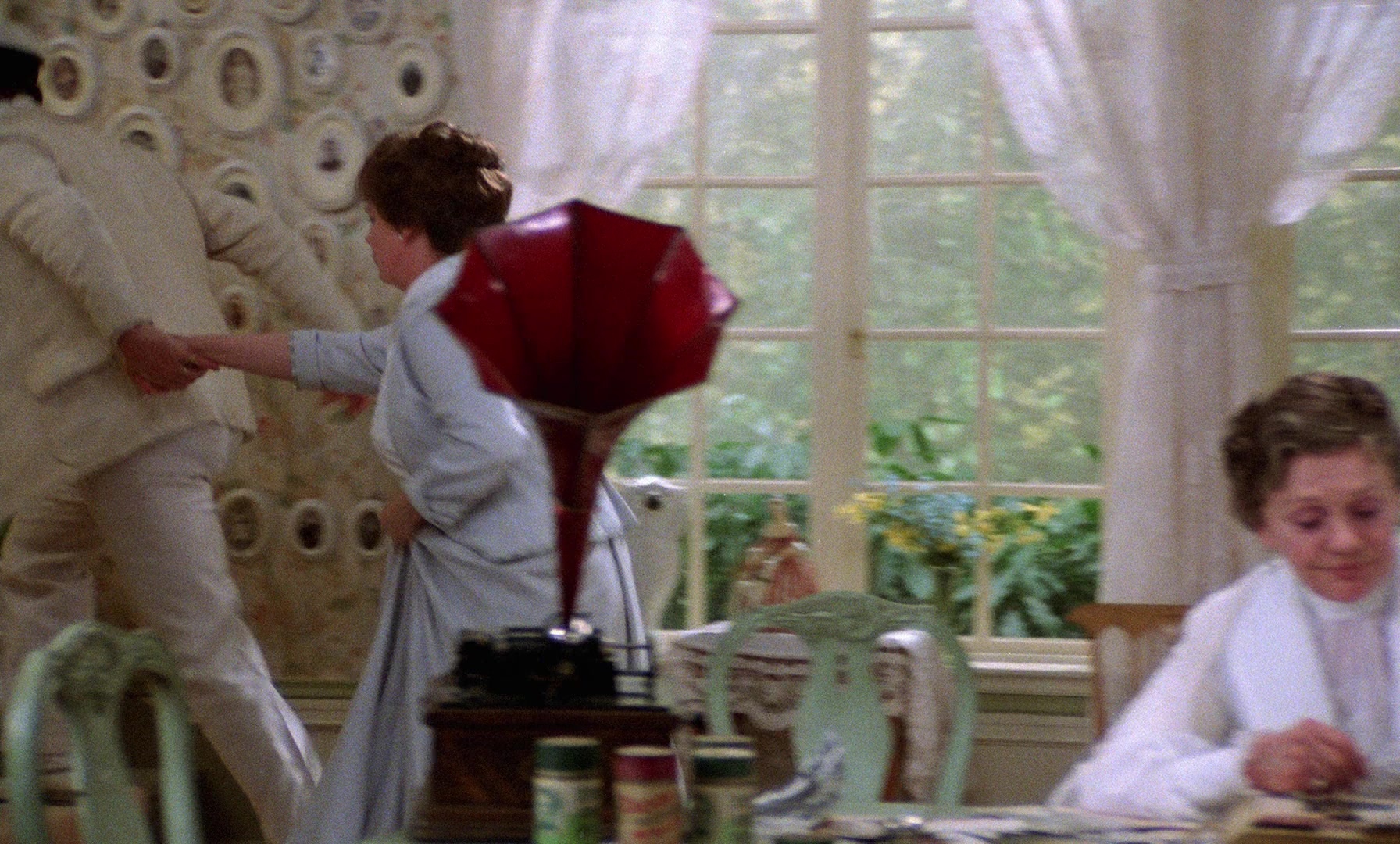 Fanny och Alexander (1982), wide, 1.66:1 — film still