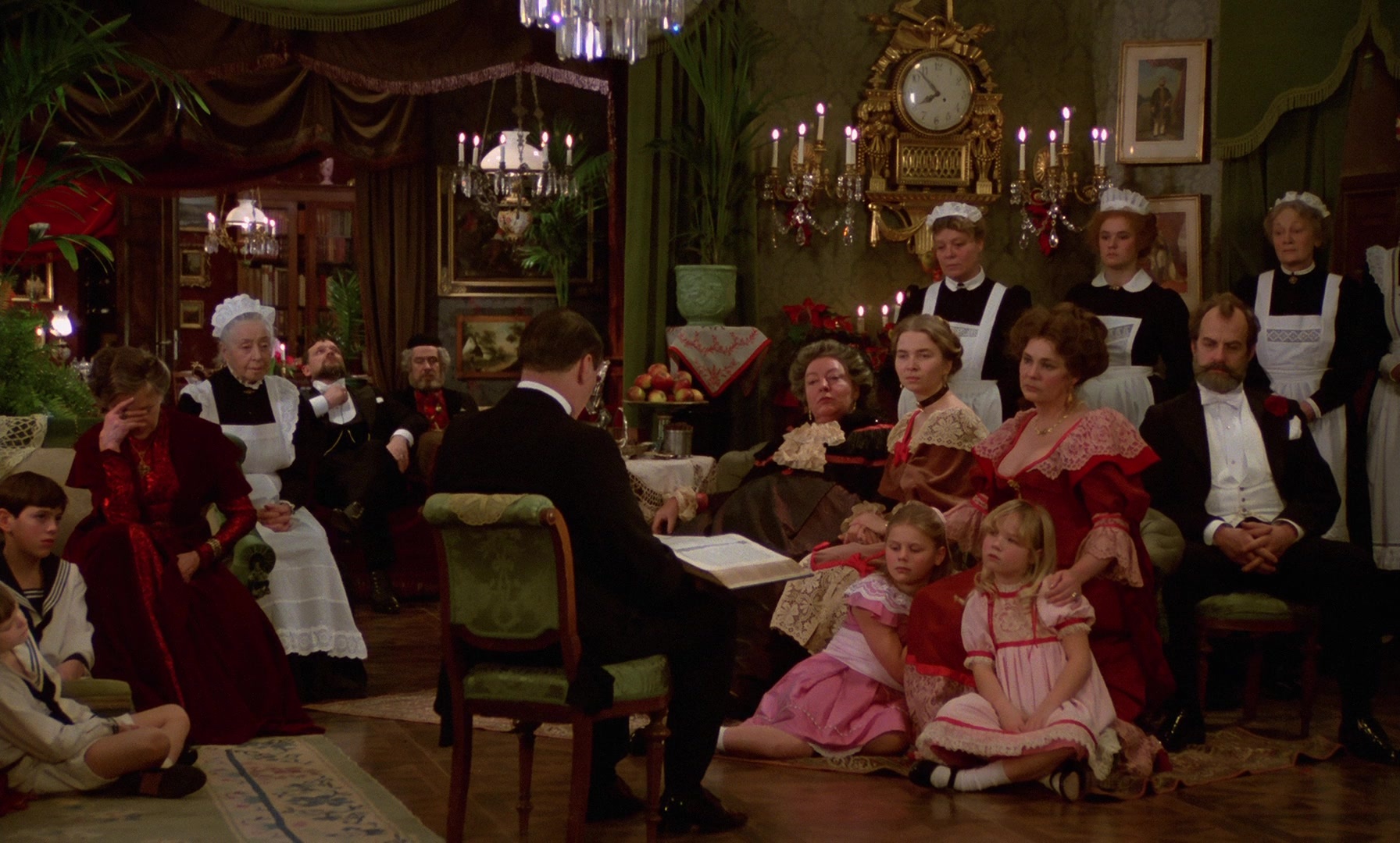 Fanny och Alexander (1982), wide, 1.66:1 — film still
