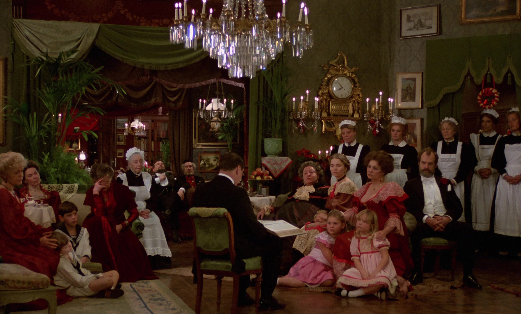 Fanny och Alexander (1982), wide, 1.66:1 — film still