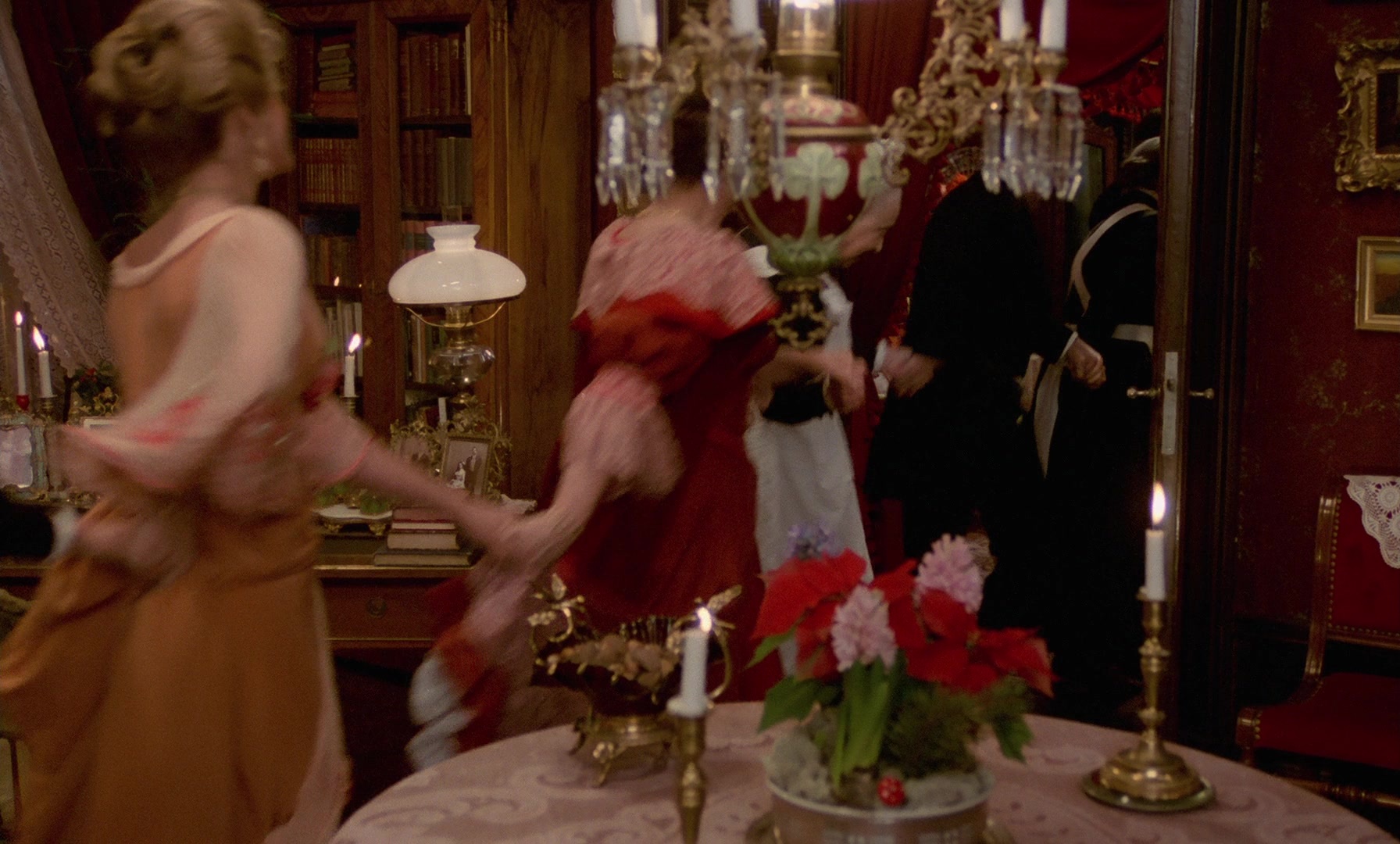 Fanny och Alexander (1982), wide, 1.66:1 — film still