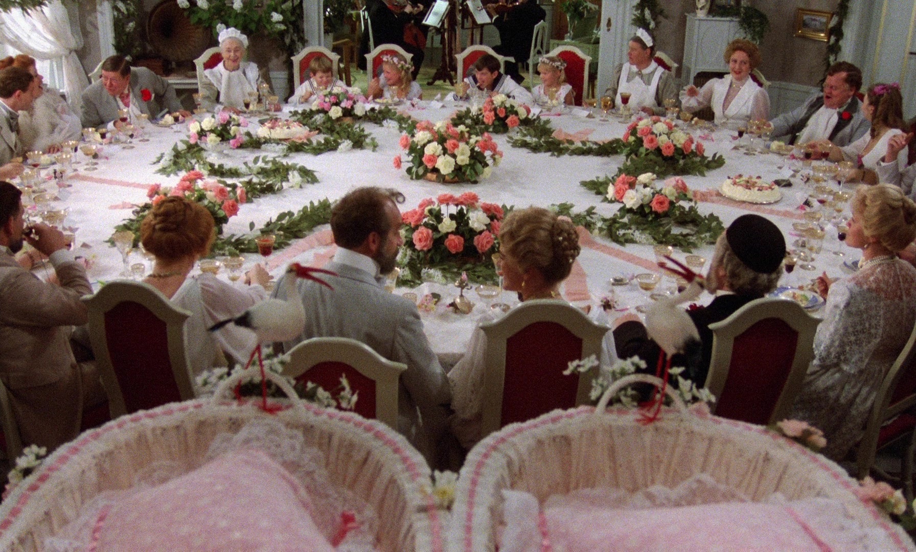 Fanny och Alexander (1982), wide, 1.66:1 — film still