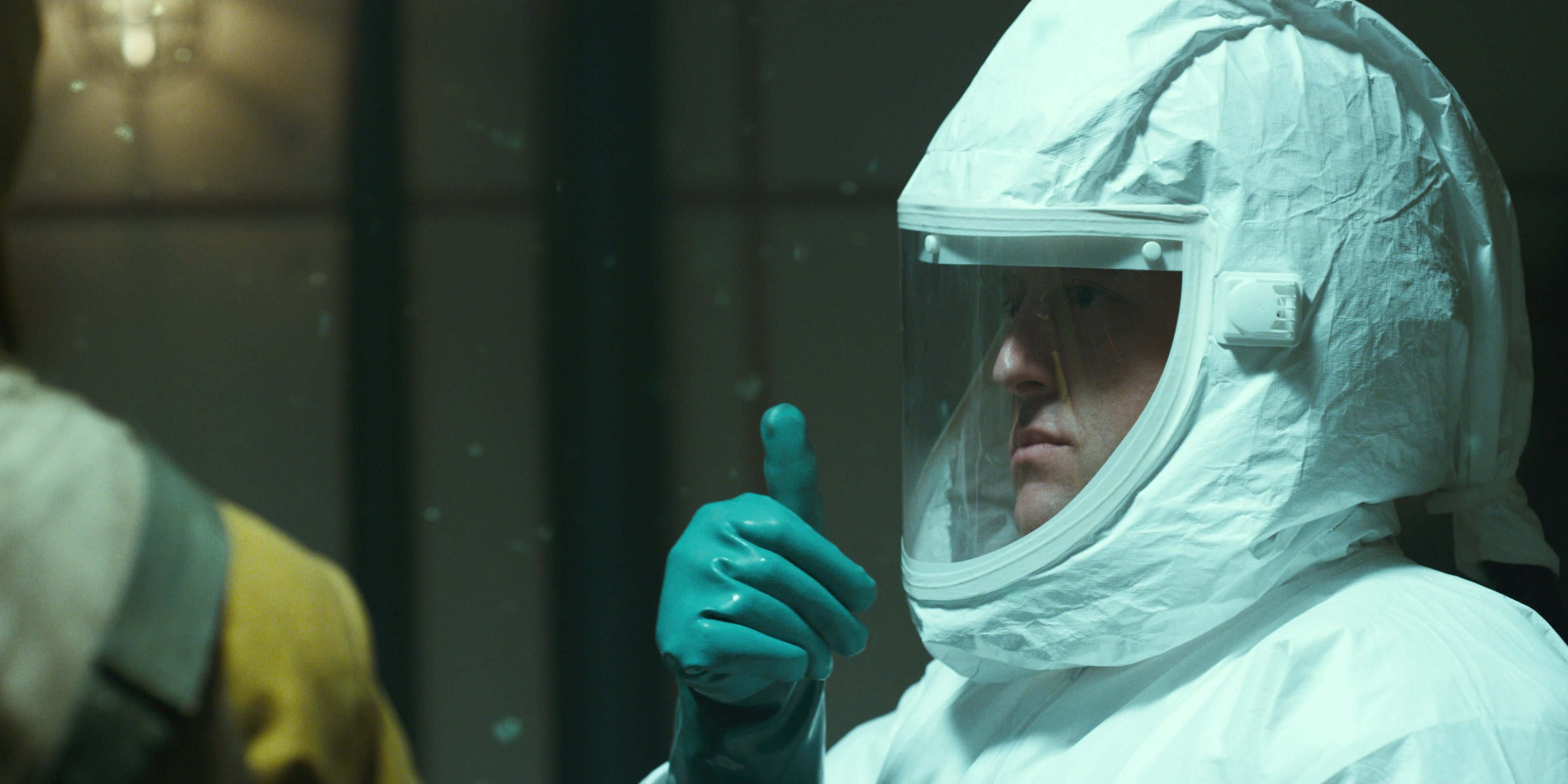 Stranger Things (2016), wide, 2.00:1 — film still