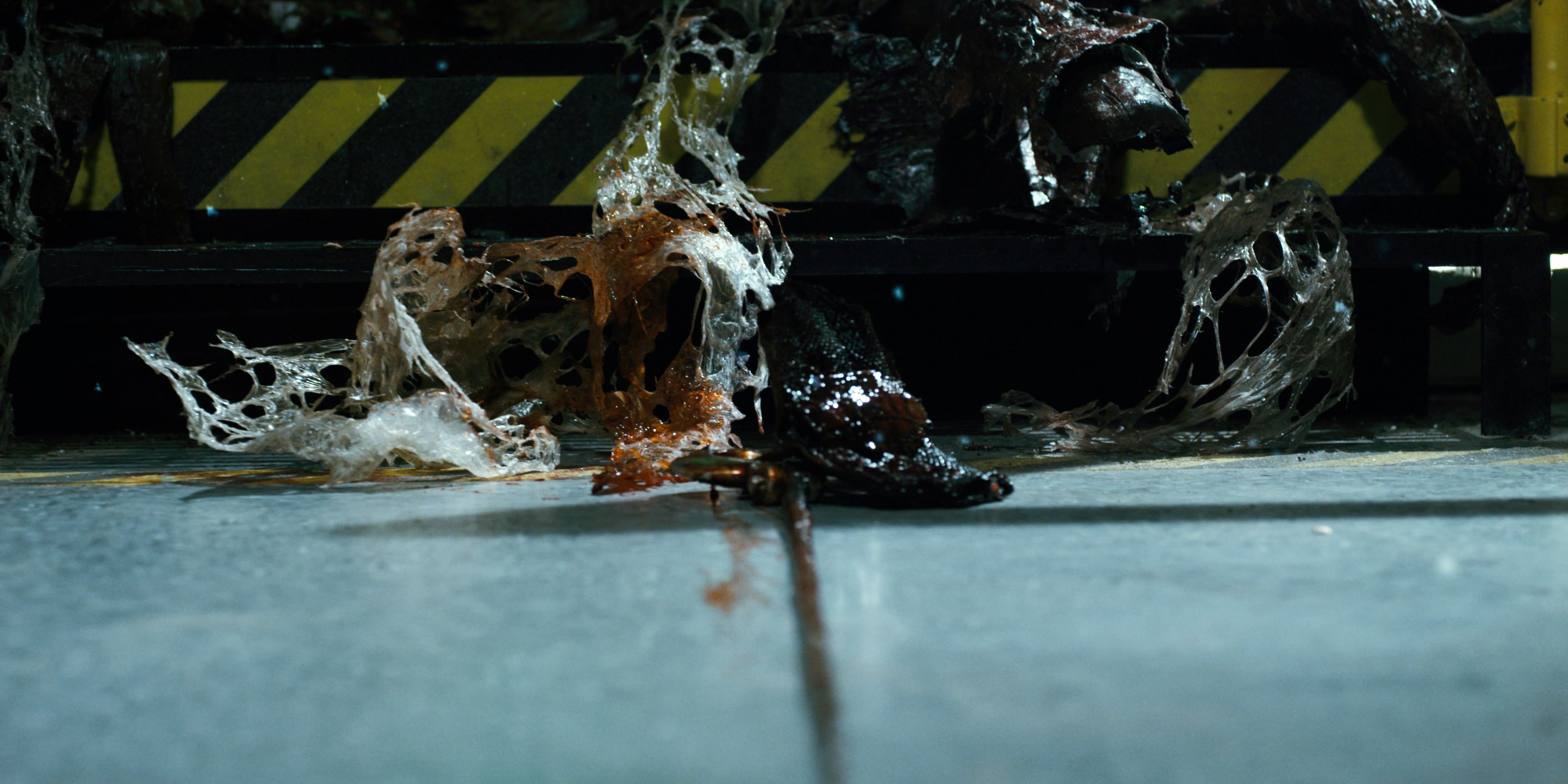 Stranger Things (2016), wide, 2.00:1 — film still