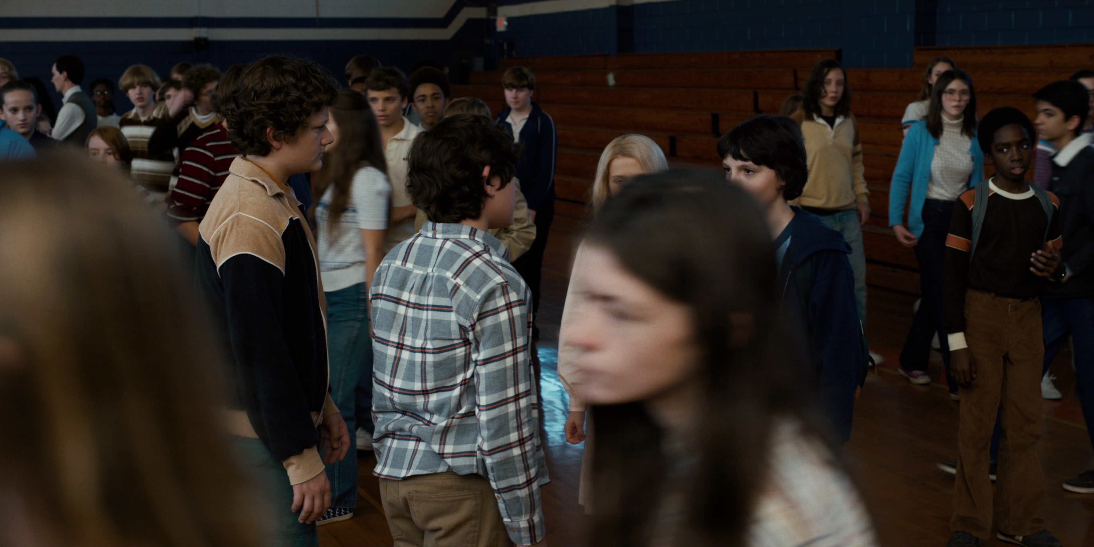 Stranger Things (2016), wide, 2.00:1 — film still