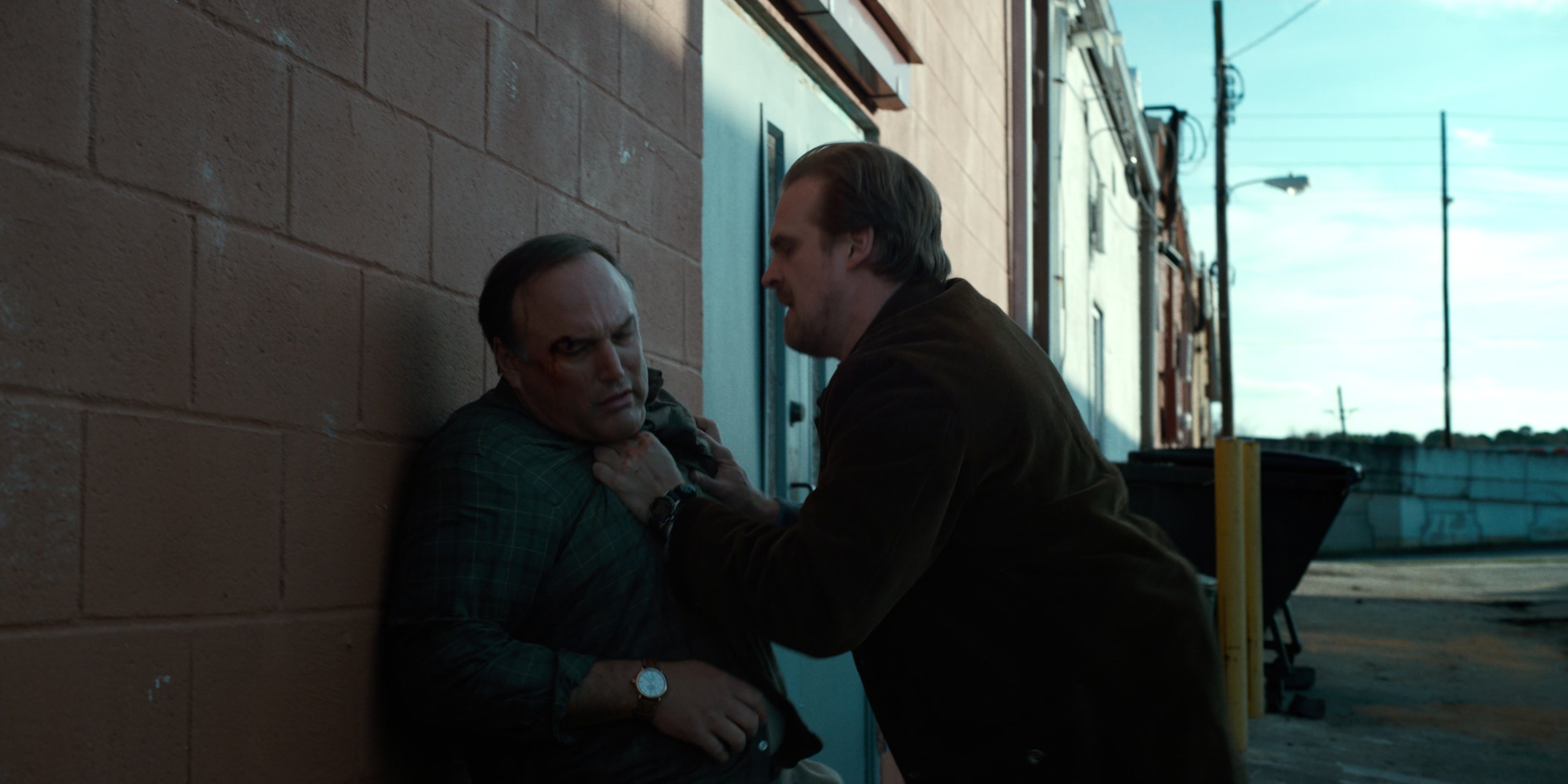 Stranger Things (2016), unknown, 2.00:1 — film still