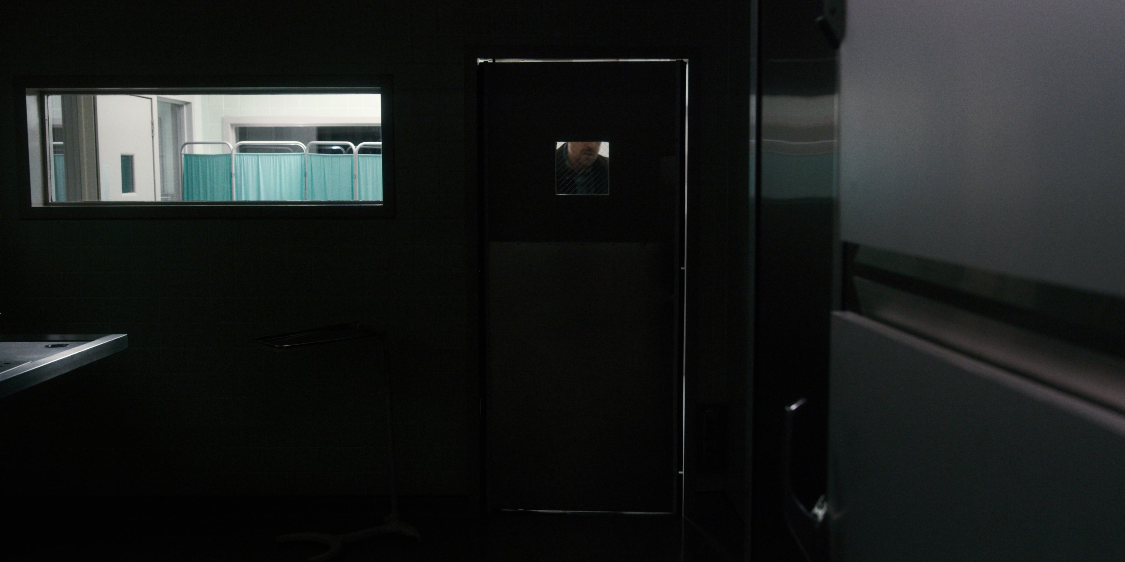 Stranger Things (2016), wide, 2.00:1 — film still