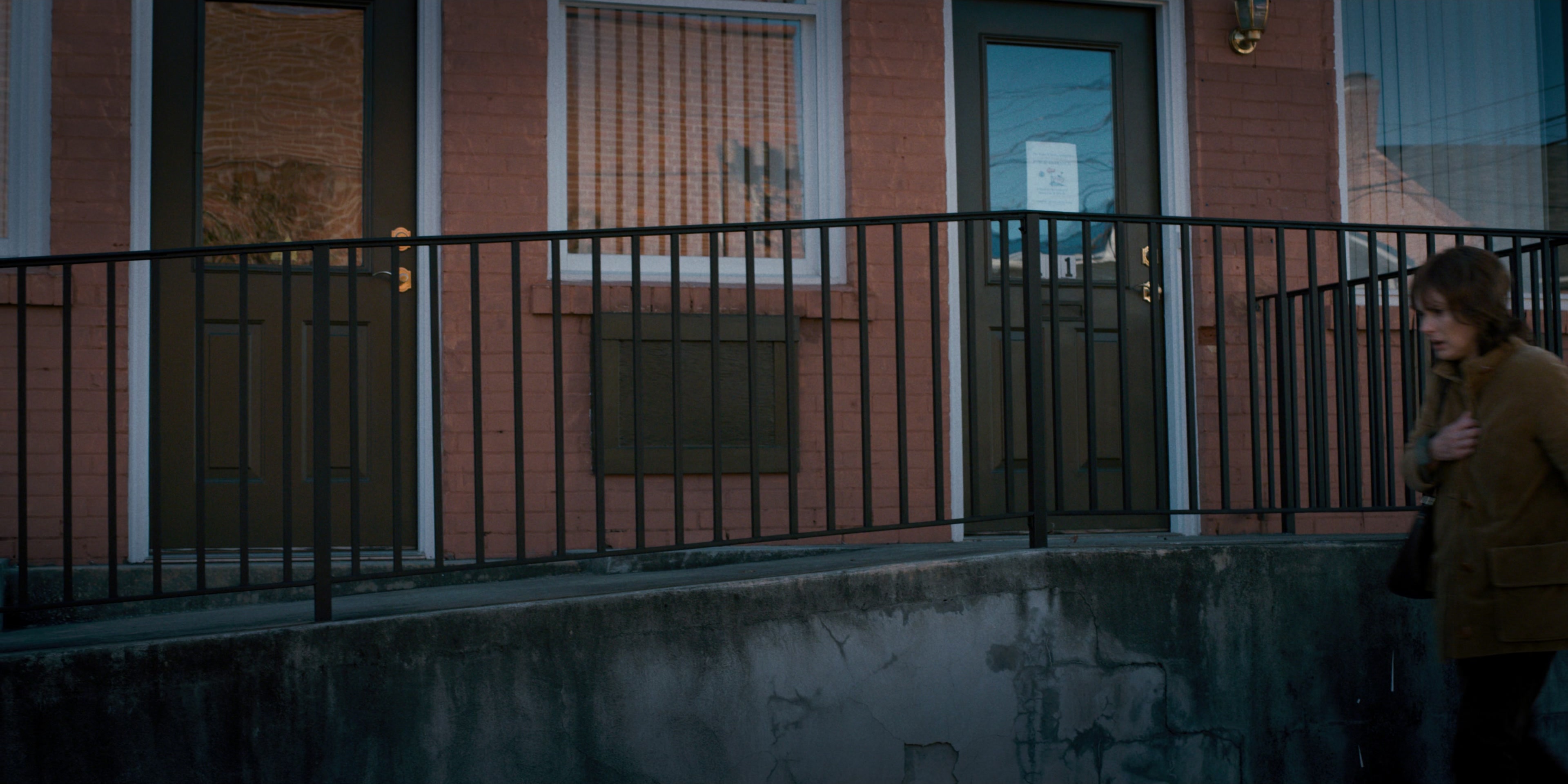 Stranger Things (2016), wide, 2.00:1 — film still
