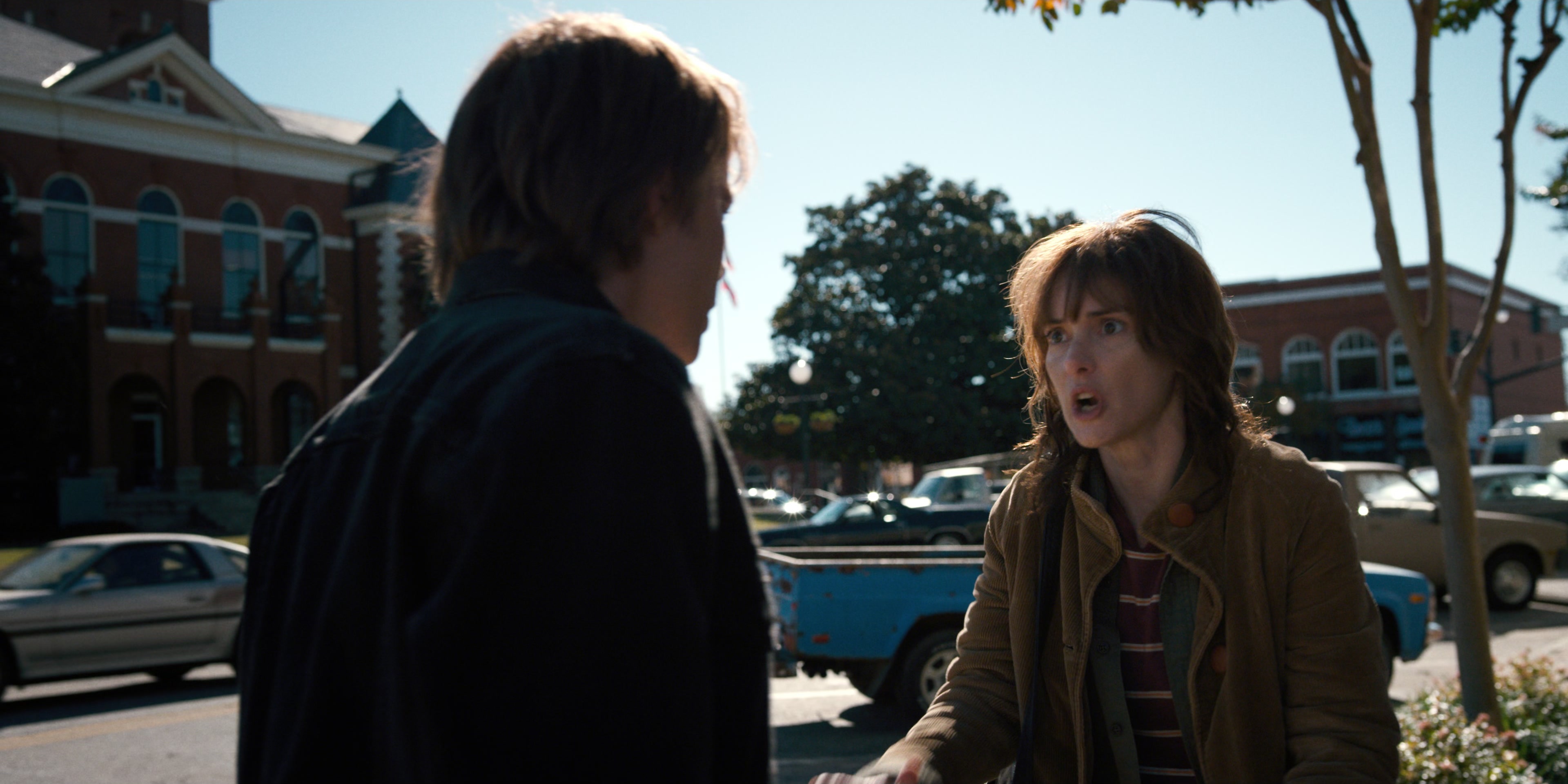 Stranger Things (2016), wide, 2.00:1 — film still