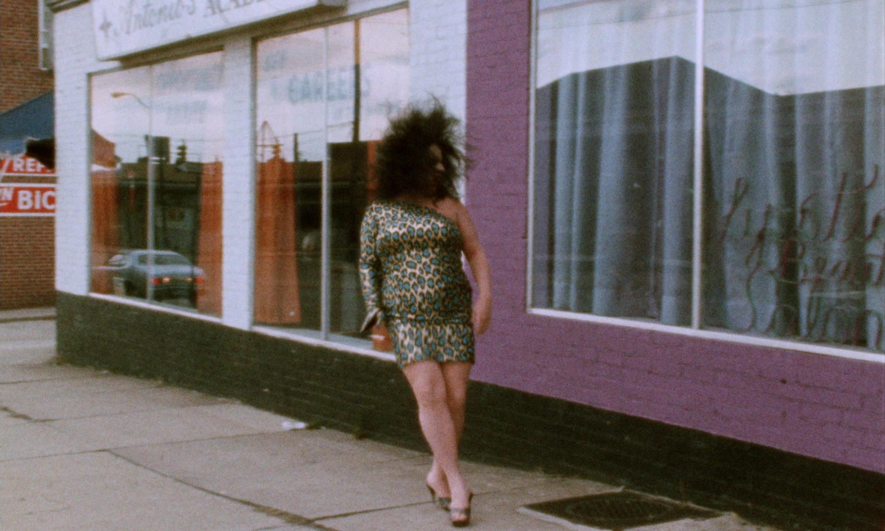 Female Trouble (1974), wide, 1.67:1 — film still