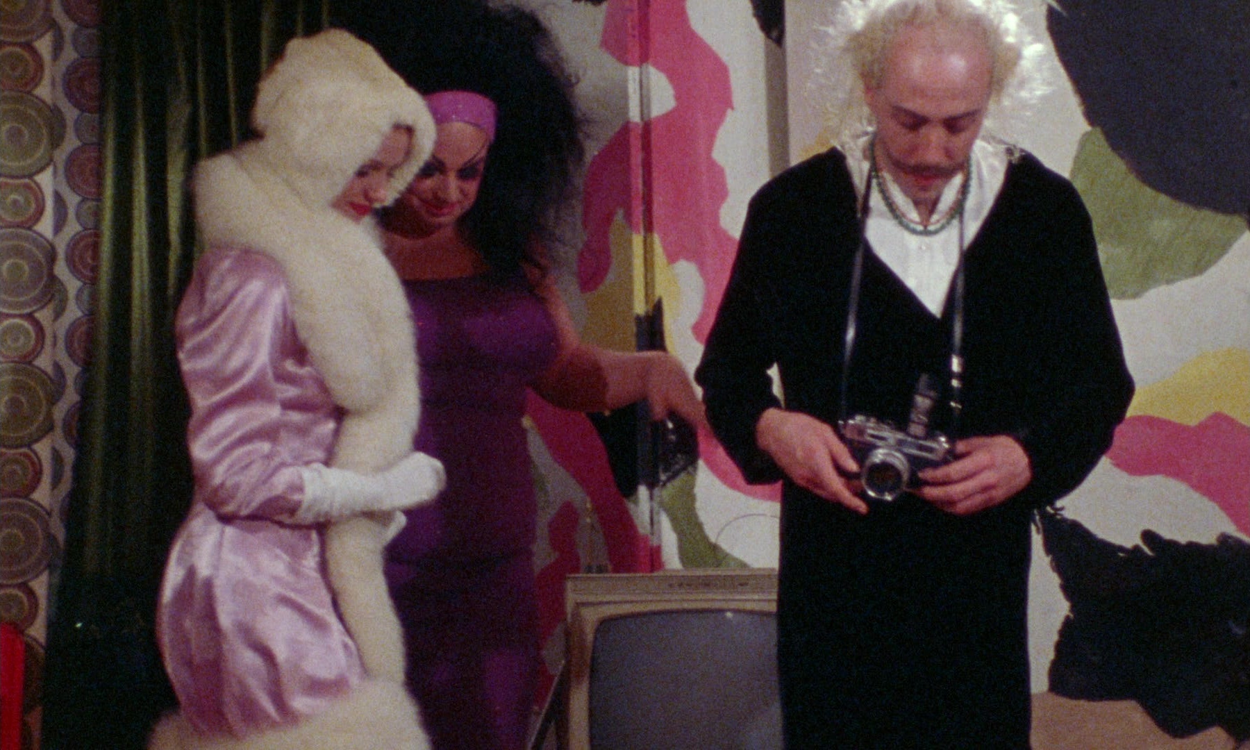 Female Trouble (1974), wide, 1.67:1 — film still
