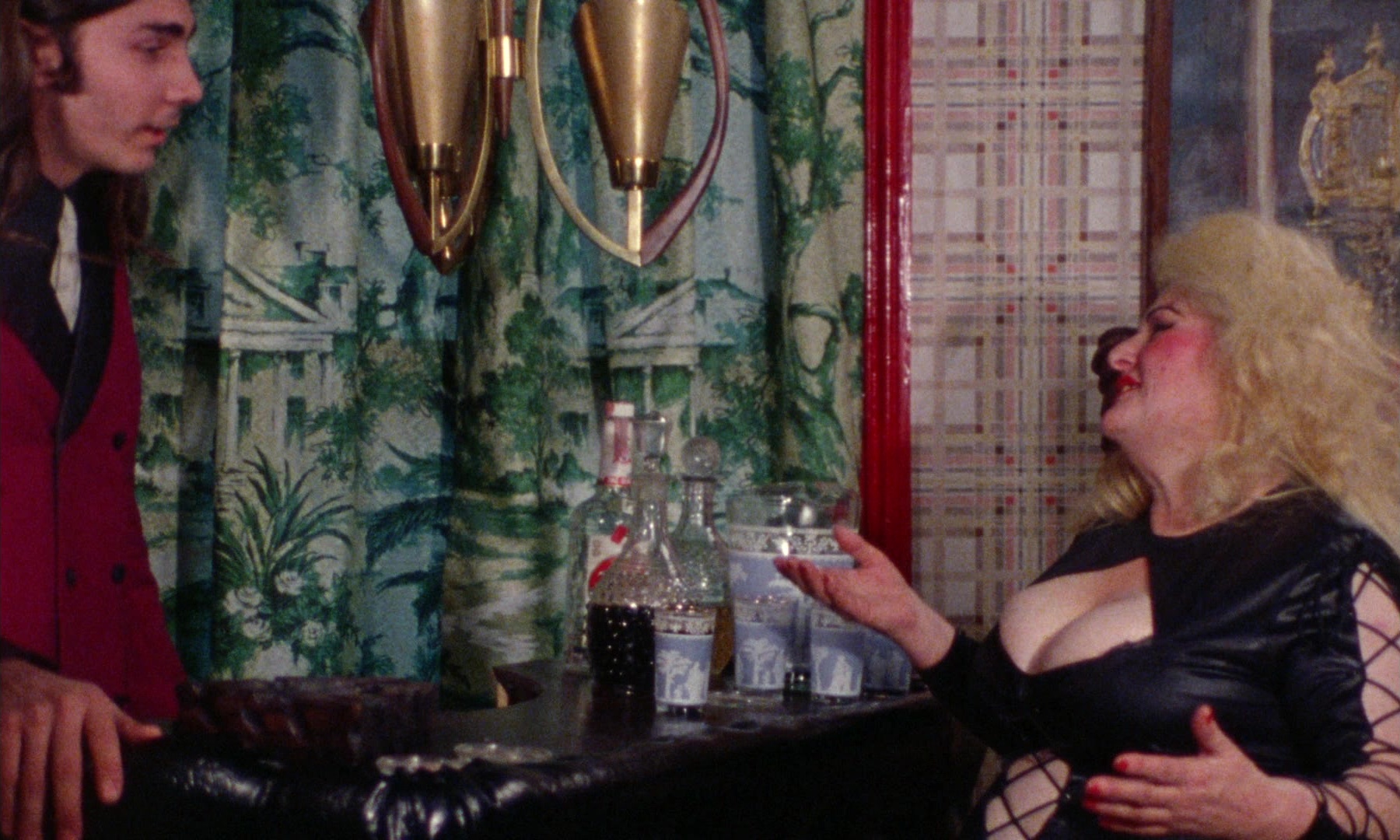 Female Trouble (1974), wide, 1.67:1 — film still