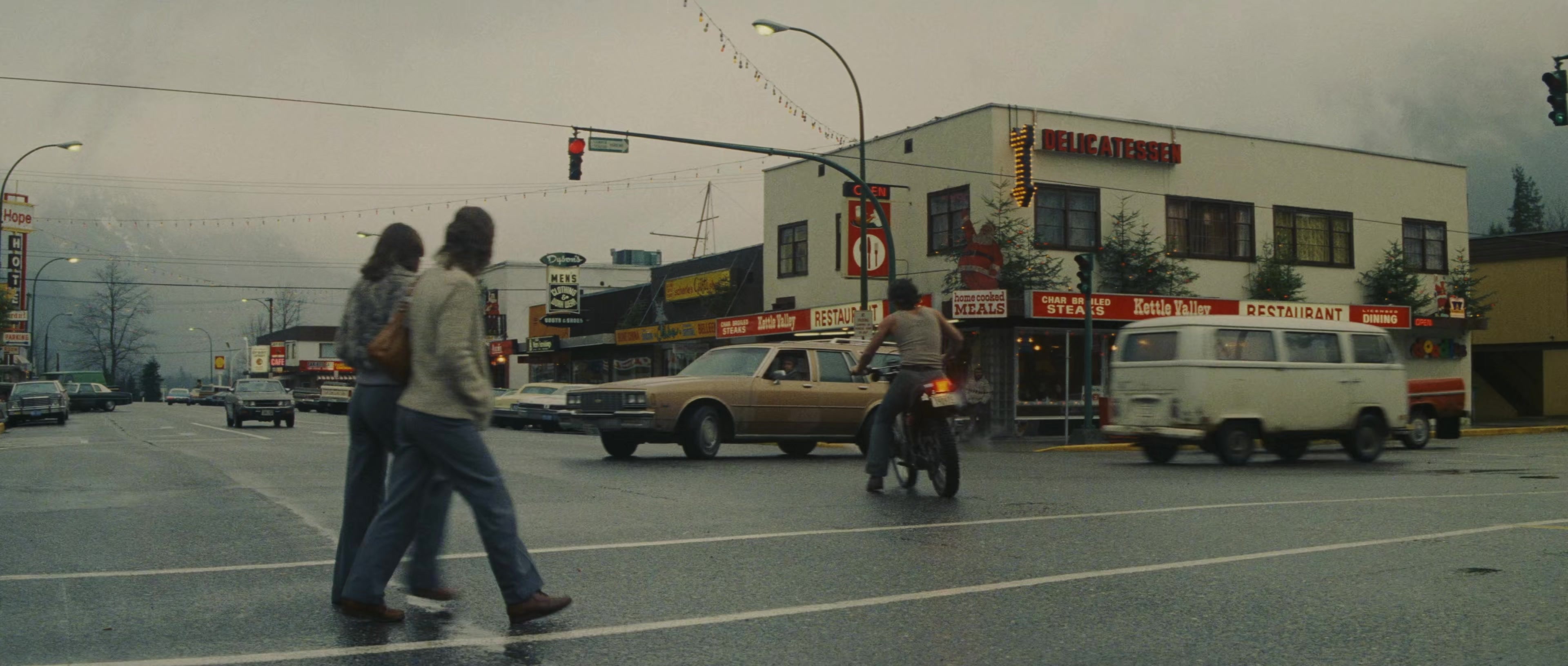 First Blood (1982), wide, 2.35:1 — film still