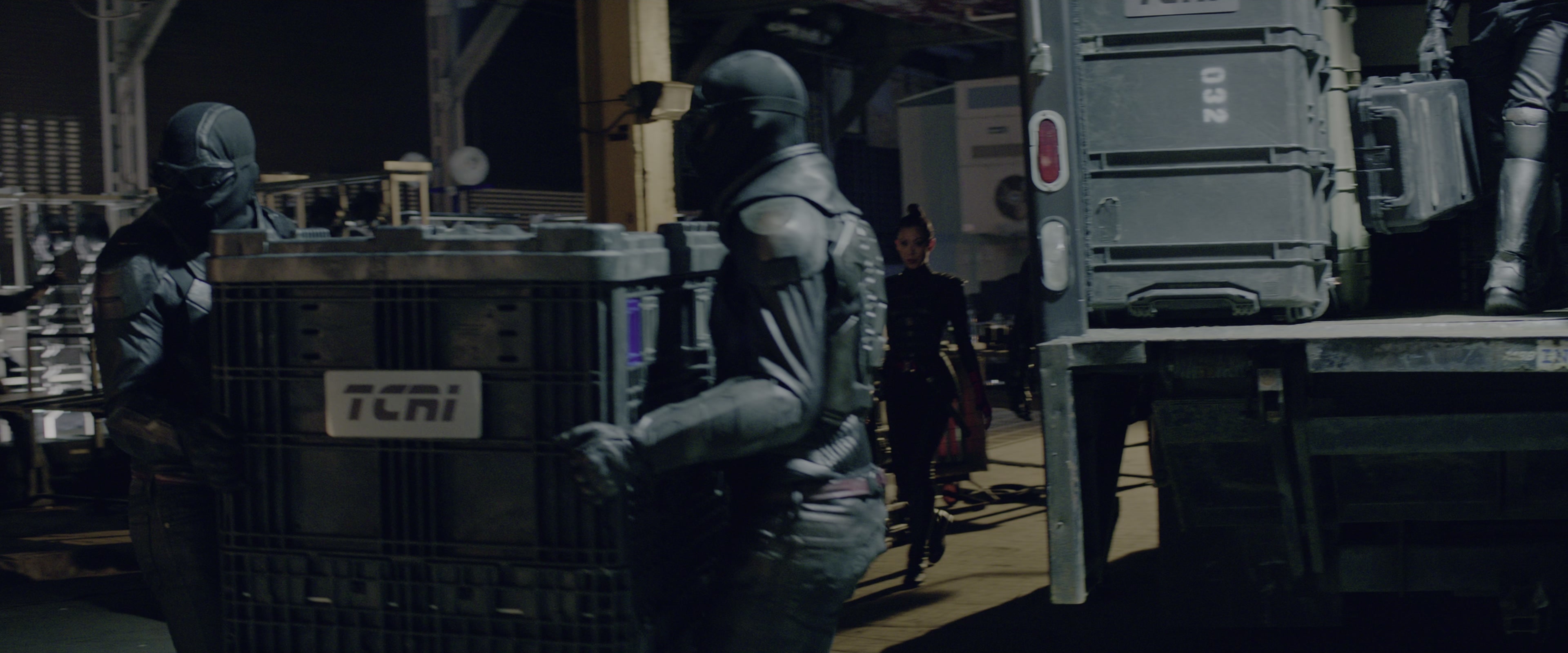 Teenage Mutant Ninja Turtles: Out of the Shadows (2016), wide, 2.40:1 — film still
