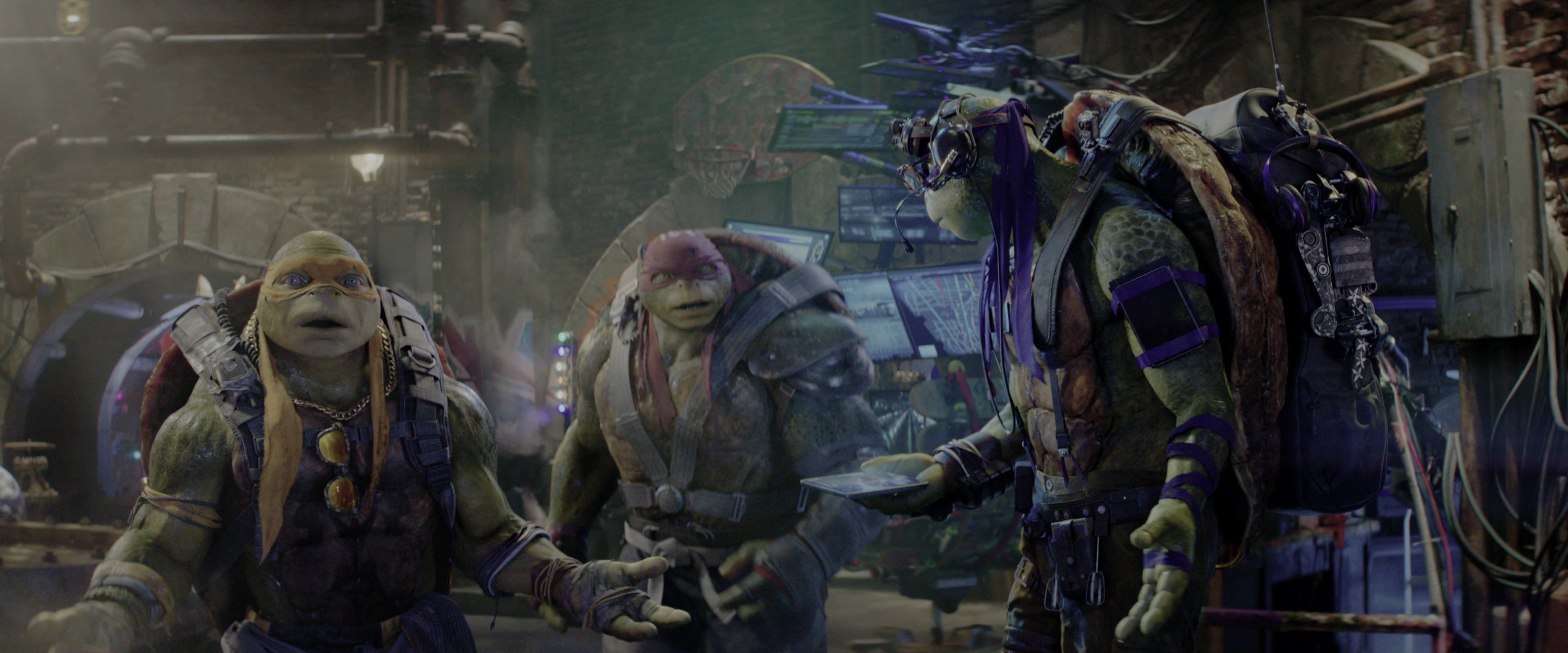 Teenage Mutant Ninja Turtles: Out of the Shadows (2016), wide, 2.40:1 — film still