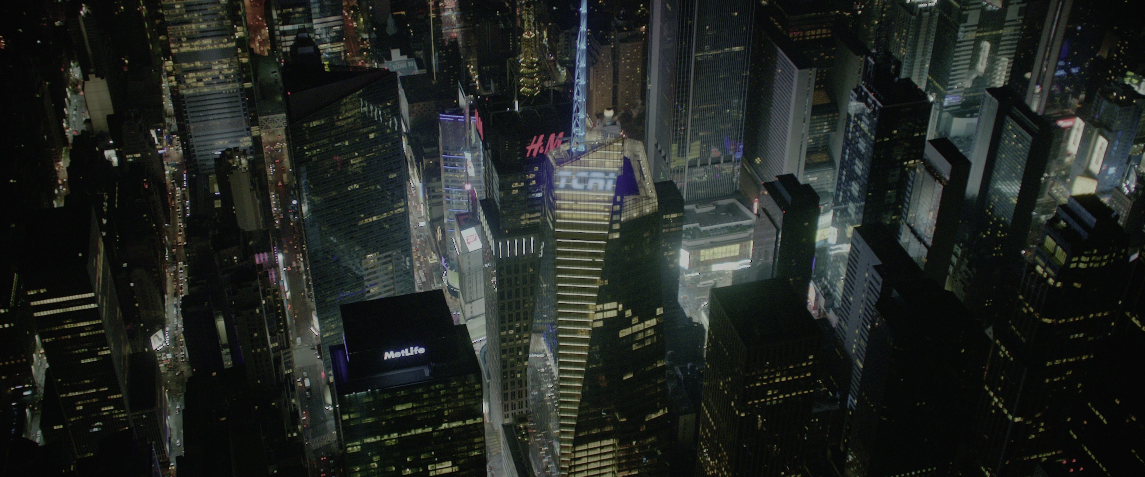 Teenage Mutant Ninja Turtles: Out of the Shadows (2016), wide, 2.40:1 — film still