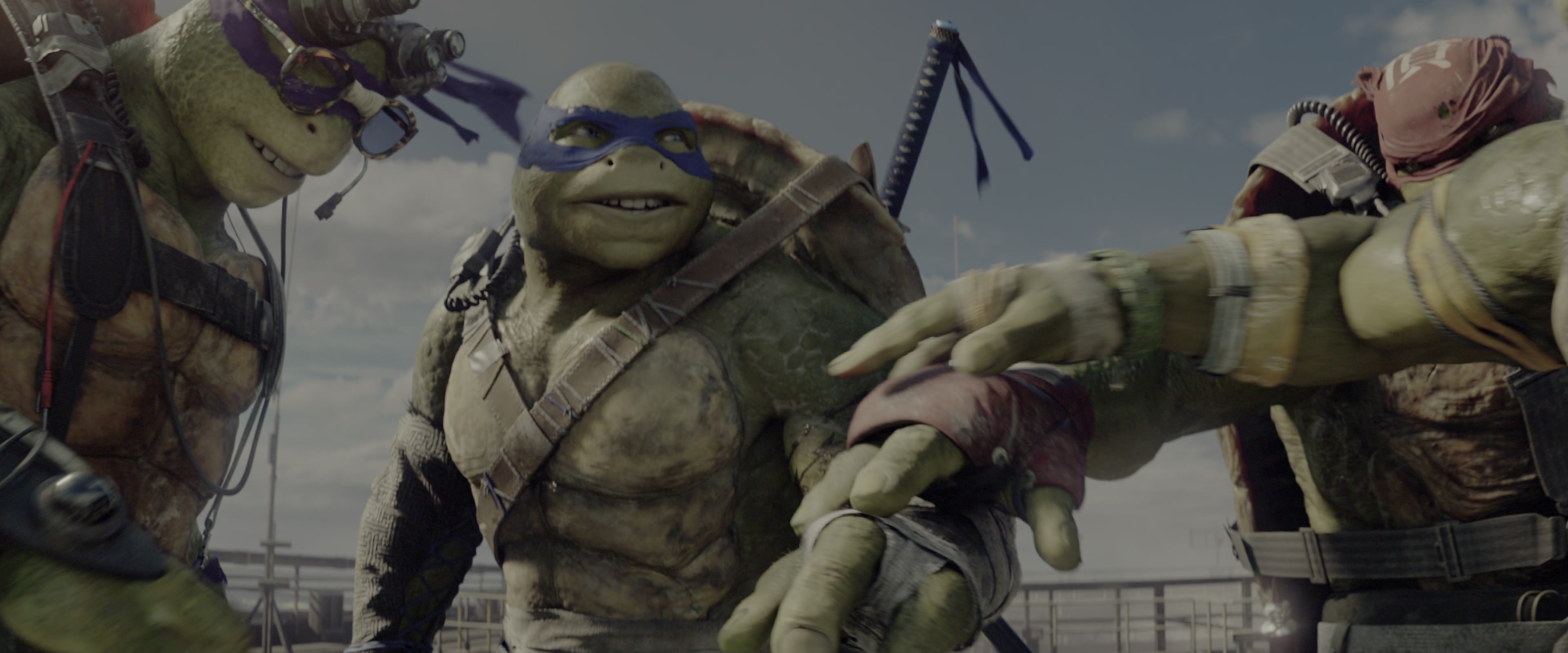 Teenage Mutant Ninja Turtles: Out of the Shadows (2016), wide, 2.40:1 — film still
