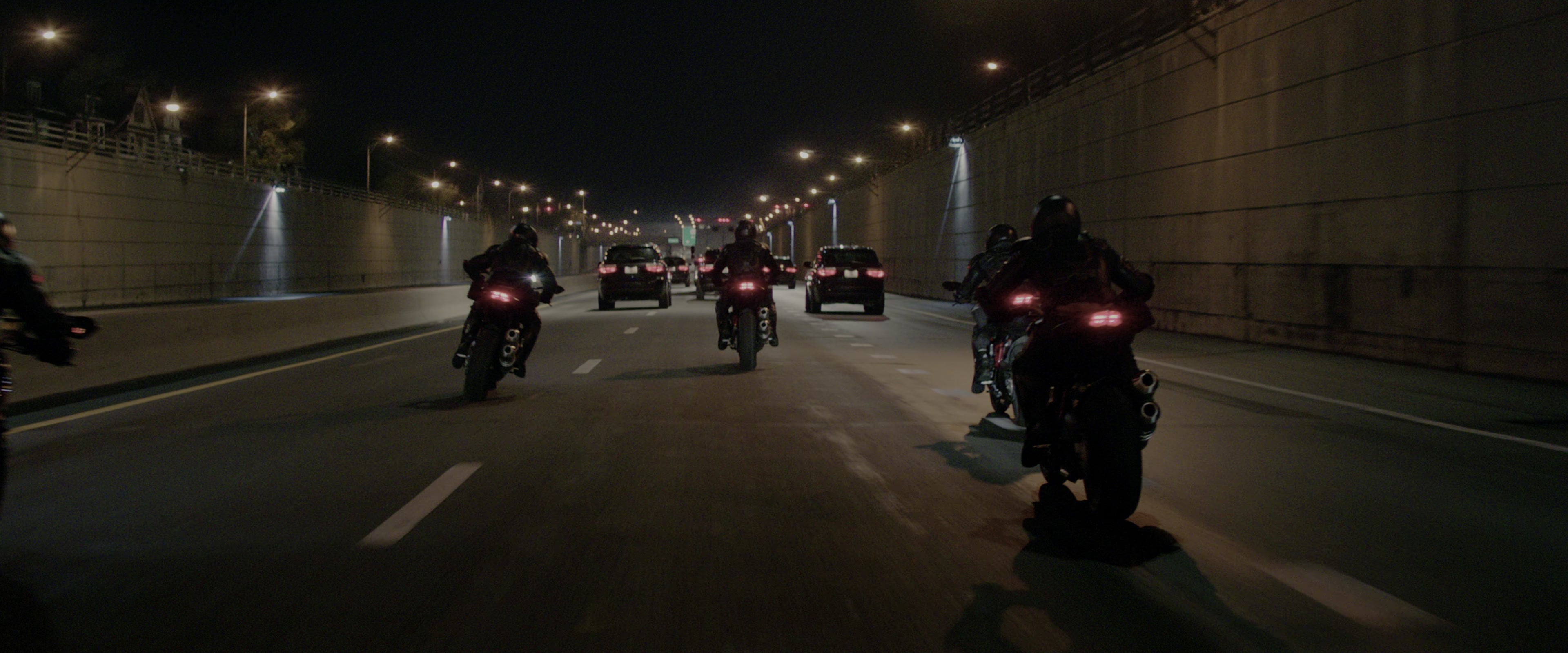 Teenage Mutant Ninja Turtles: Out of the Shadows (2016), wide, 2.40:1 — film still