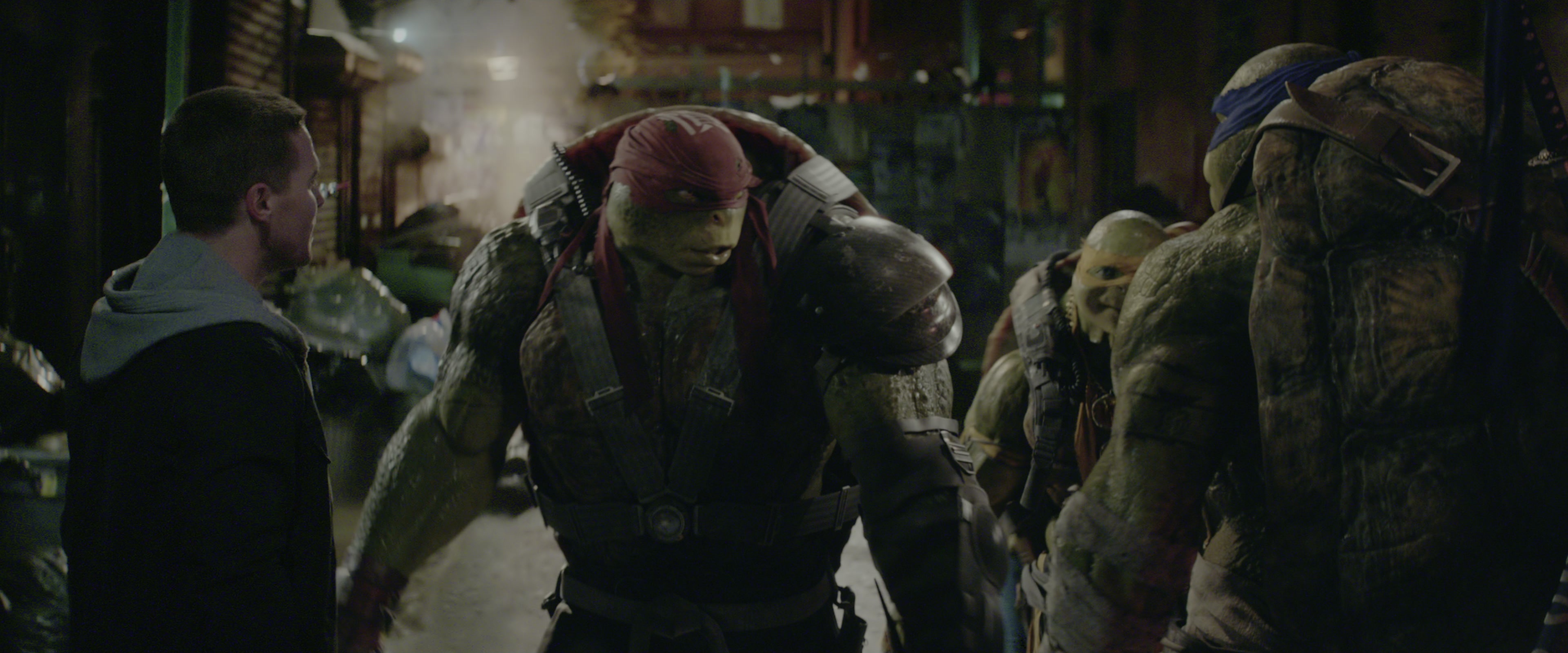 Teenage Mutant Ninja Turtles: Out of the Shadows (2016), wide, 2.40:1 — film still