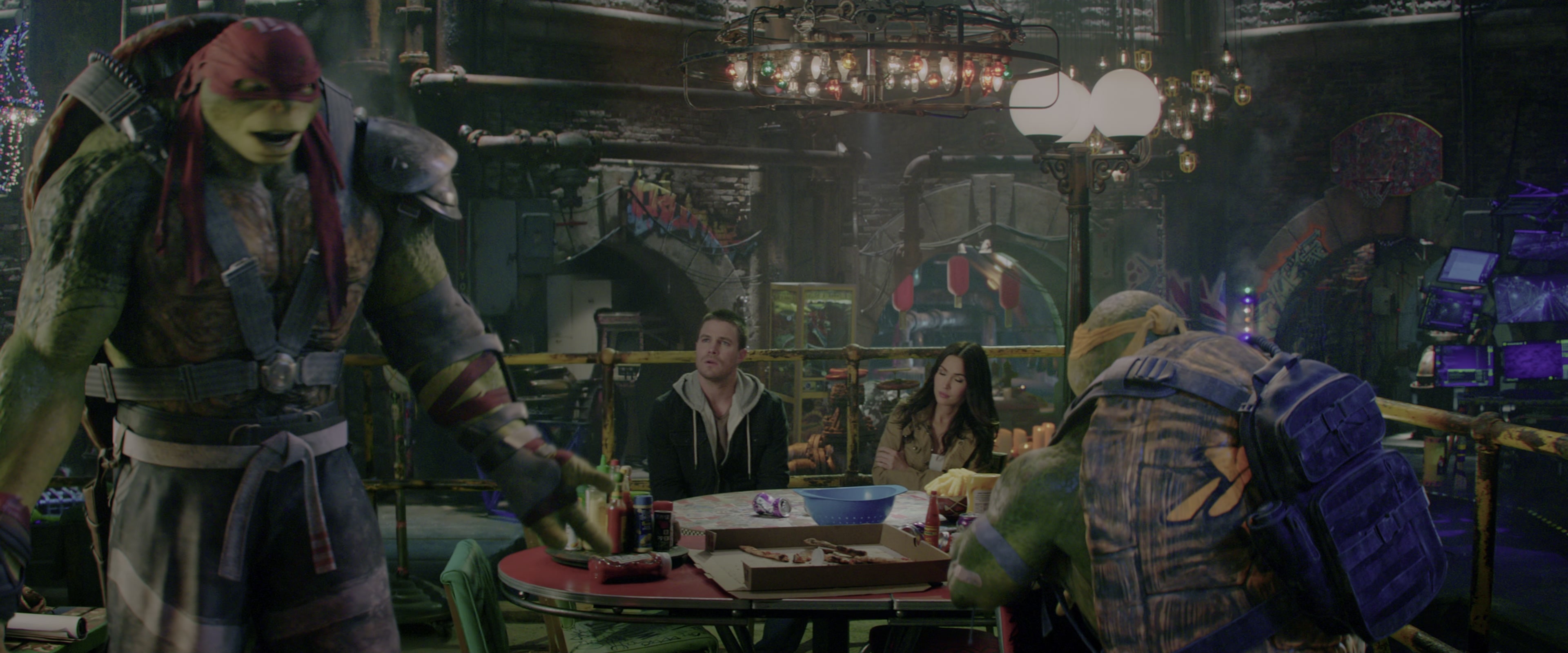 Teenage Mutant Ninja Turtles: Out of the Shadows (2016), wide, 2.40:1 — film still