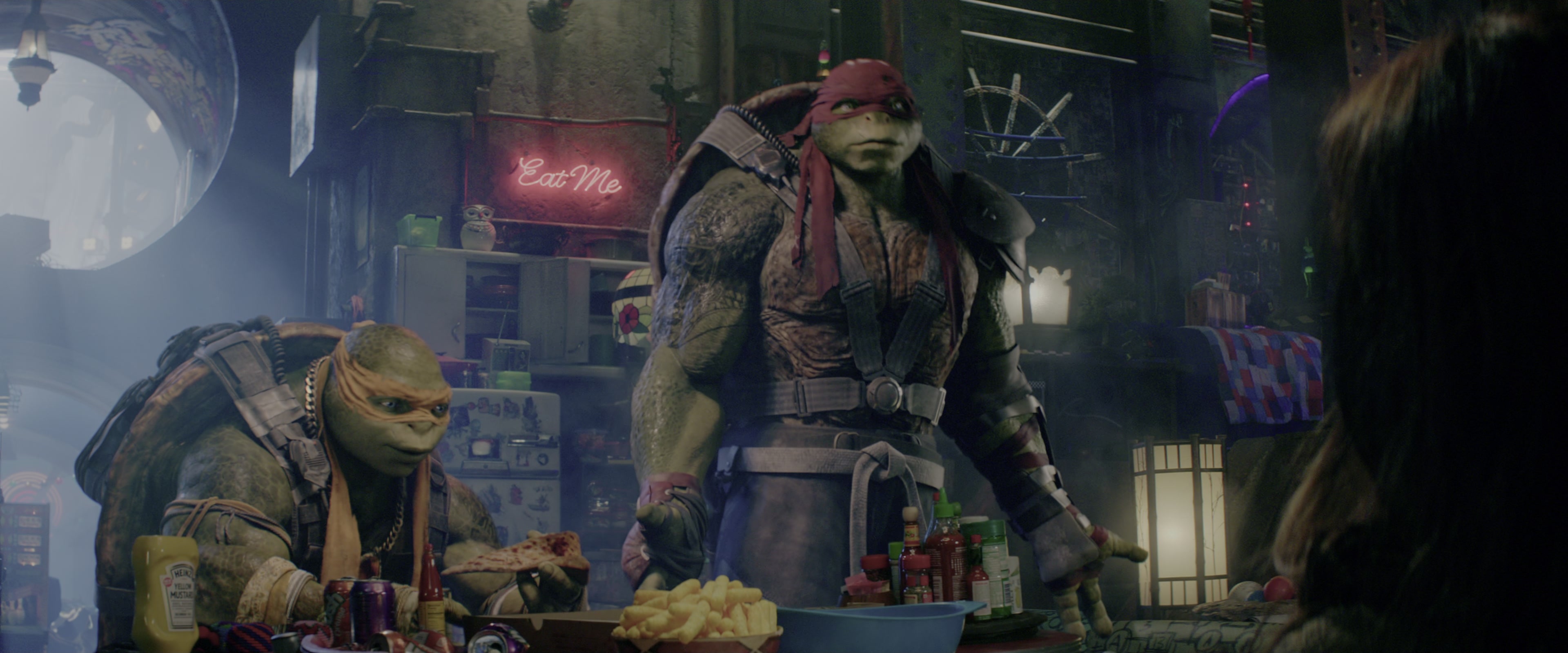 Teenage Mutant Ninja Turtles: Out of the Shadows (2016), wide, 2.40:1 — film still